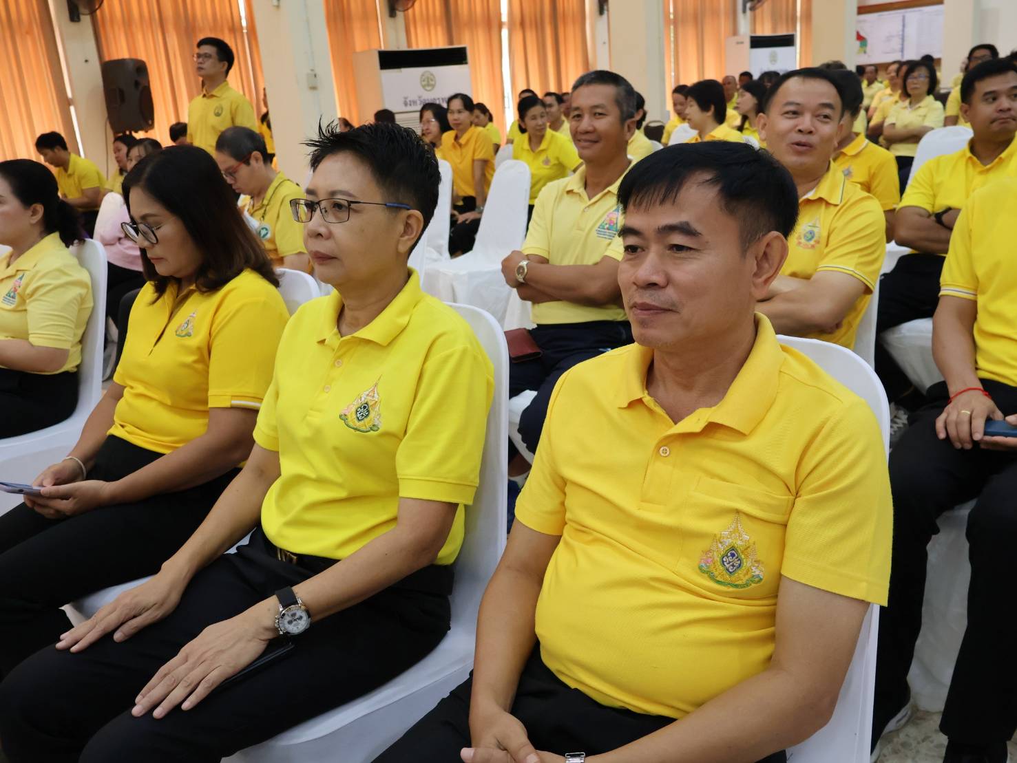 พช.นครพนม   ร่วมพิธีรับธงตราสัญลักษณ์งานเฉลิมพระเกียรติพระบาทสมเด็จพระเจ้าอยู่หัวฯ เนื่องในโอกาสพระราชพิธีมหามงคลเฉลิมพระชนมพรรษา 6 รอบ 28 กรกฎาคม 2567