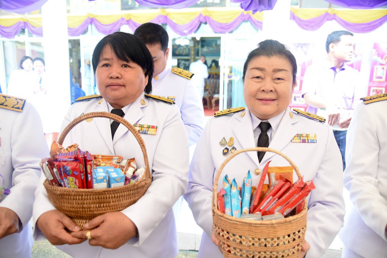 พช.นครพนม   ร่วมพิธีเจริญพระพุทธมนต์และพิธีทำบุญตักบาตร เฉลิมพระเกียรติสมเด็จพระนางเจ้าฯ พระบรมราชินี เนื่องในโอกาสวันเฉลิมพระชนมพรรษา 3 มิถุนายน 2567