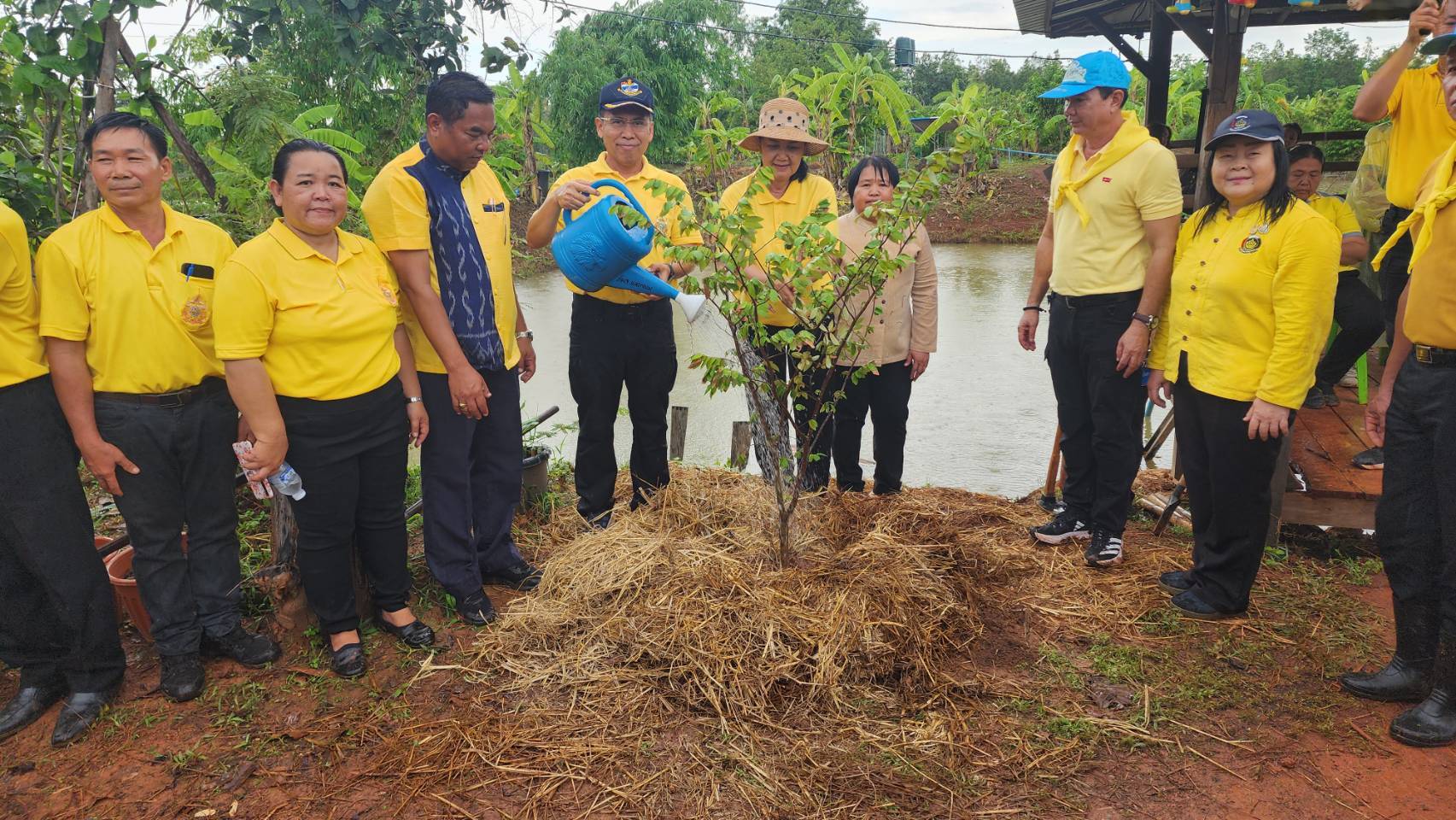 นครพนม   ดำเนินโครงการเฉลิมพระเกียรติพระบาทสมเด็จพระเจ้าอยู่หัว เนื่องในโอกาสมหามงคลเฉลิมพระชนมพรรษา 6 รอบ 28 กรกฎาคม 2567 กิจกรรม “เอามื้อสามัคคี ทำความดี ถวายเป็นพระราชกุศล”