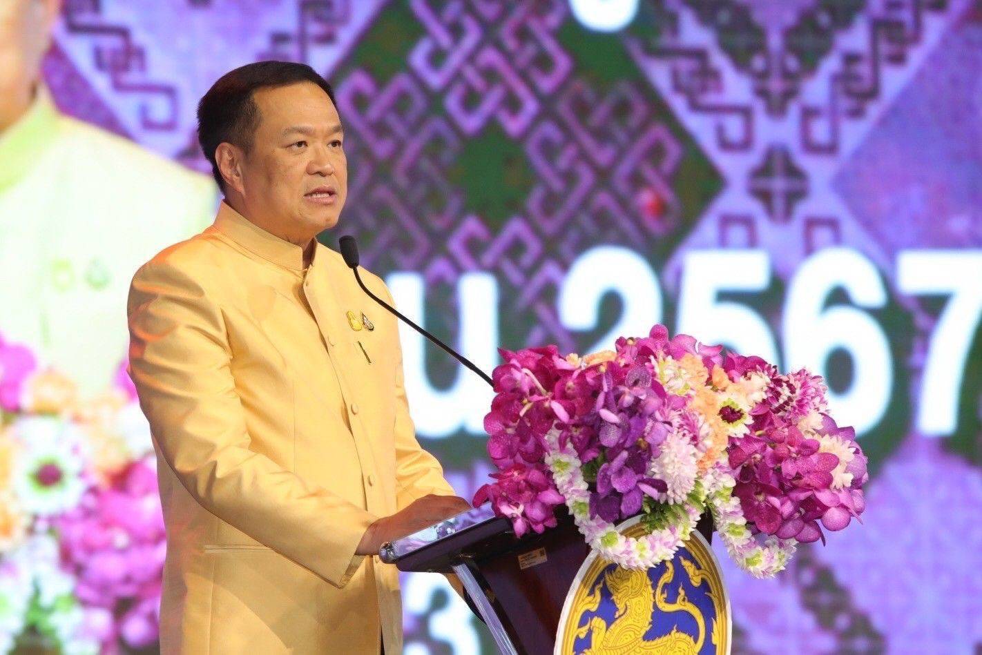 นครพนม   ร่วมเปิดงาน OTOP Midyear 2024 “หลากหลายผลิตภัณฑ์ สีสันภูมิปัญญาไทย” สุดยิ่งใหญ่อลังการ