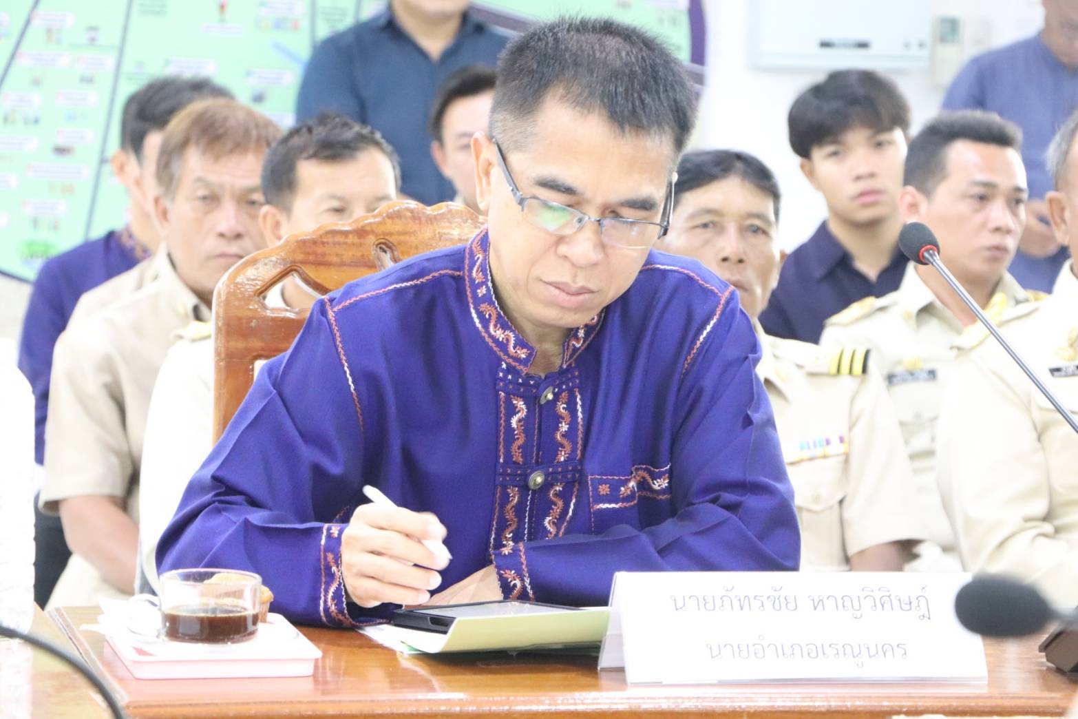 ผู้ว่าฯ นครพนม   ลงพื้นที่ตรวจติดตามการดำเนินงานตามนโยบายของรัฐบาล กระทรวงมหาดไทย และของจังหวัดนครพนม ในพื้นที่อำเภอเรณูนคร
