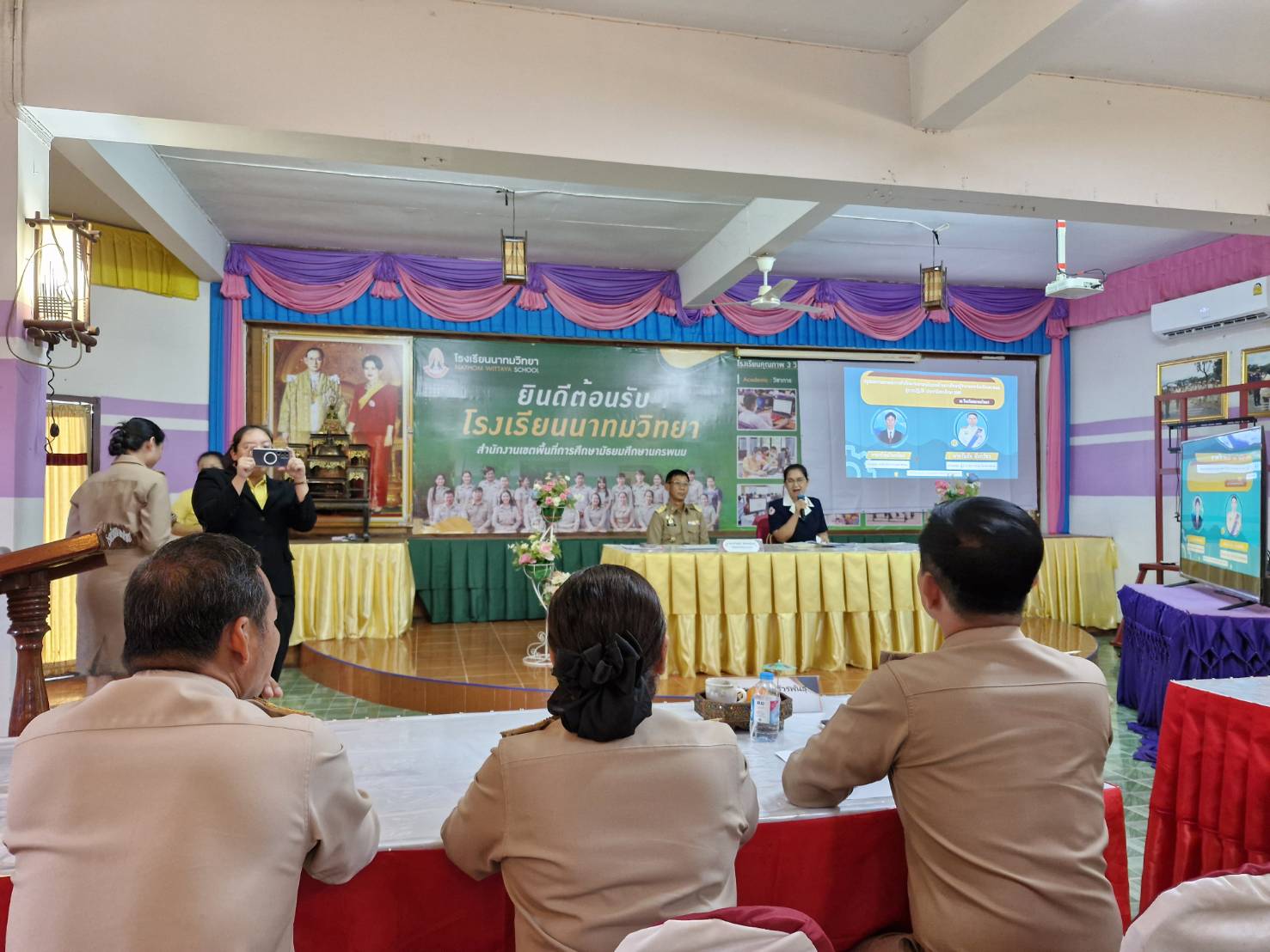 พช.นครพนม   ร่วมติดตามการดำเนินงานตามนโยบายด้านการศึกษาของผู้ว่าราชการจังหวัดนครพนม