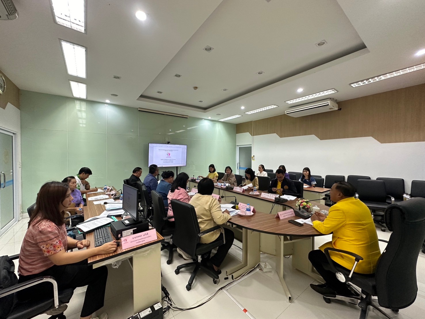 นครพนม   ประชุมคณะอนุกรรมการบริหารกองทุนพัฒนาบทบาทสตรี  จังหวัดนครพนม ครั้งที่ 8/2567