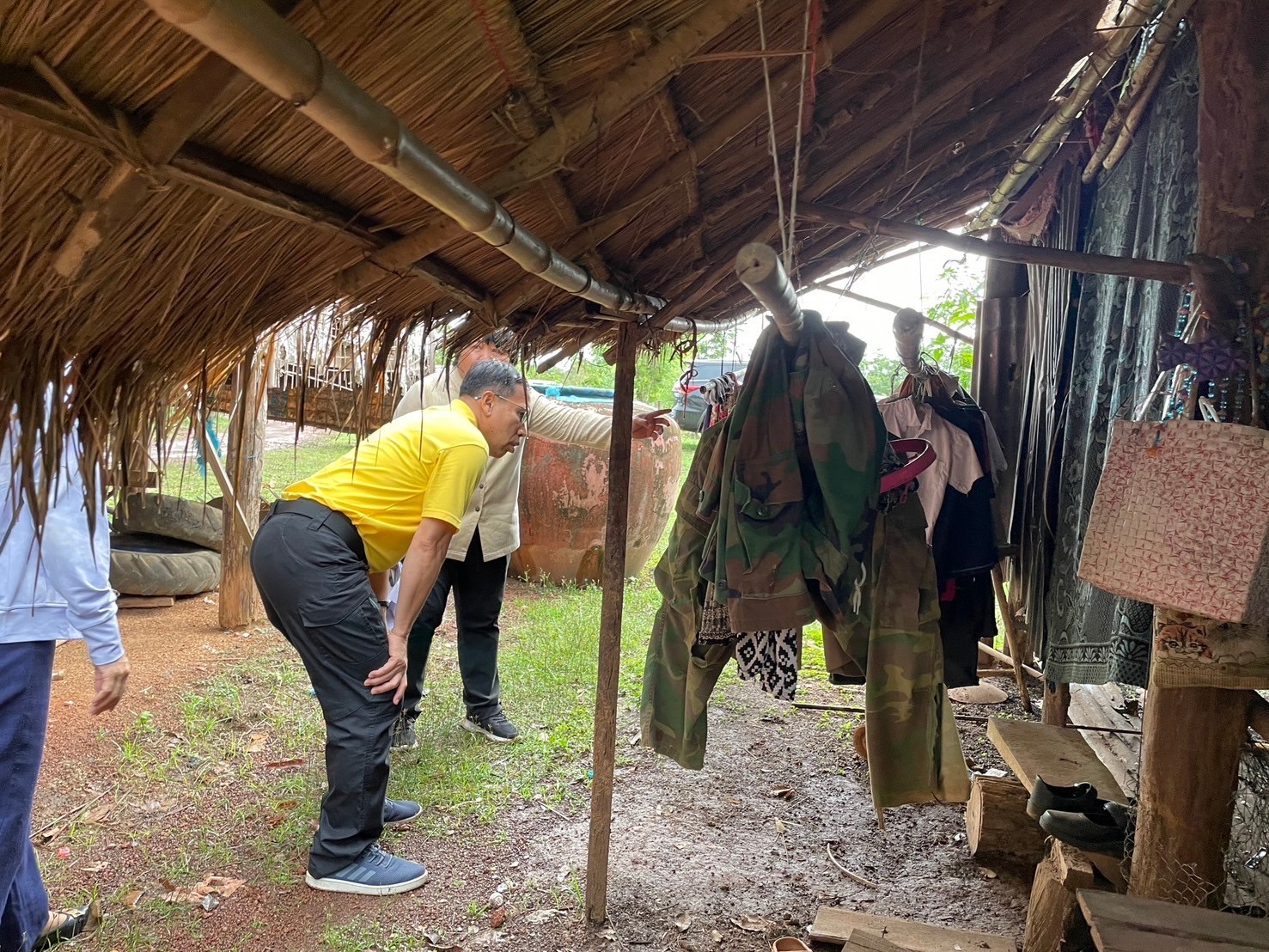 พช.นครพนม   ร่วมประกอบพิธีถวายเครื่องราชสักการะและวางพานพุ่ม จุดเทียนชัยถวายพระพรชัยมงคล เฉลิมพระเกียรติสมเด็จพระนางเจ้าฯ พระบรมราชินี เนื่องในโอกาสวันเฉลิมพระชนมพรรษา 3 มิถุนายน 2567