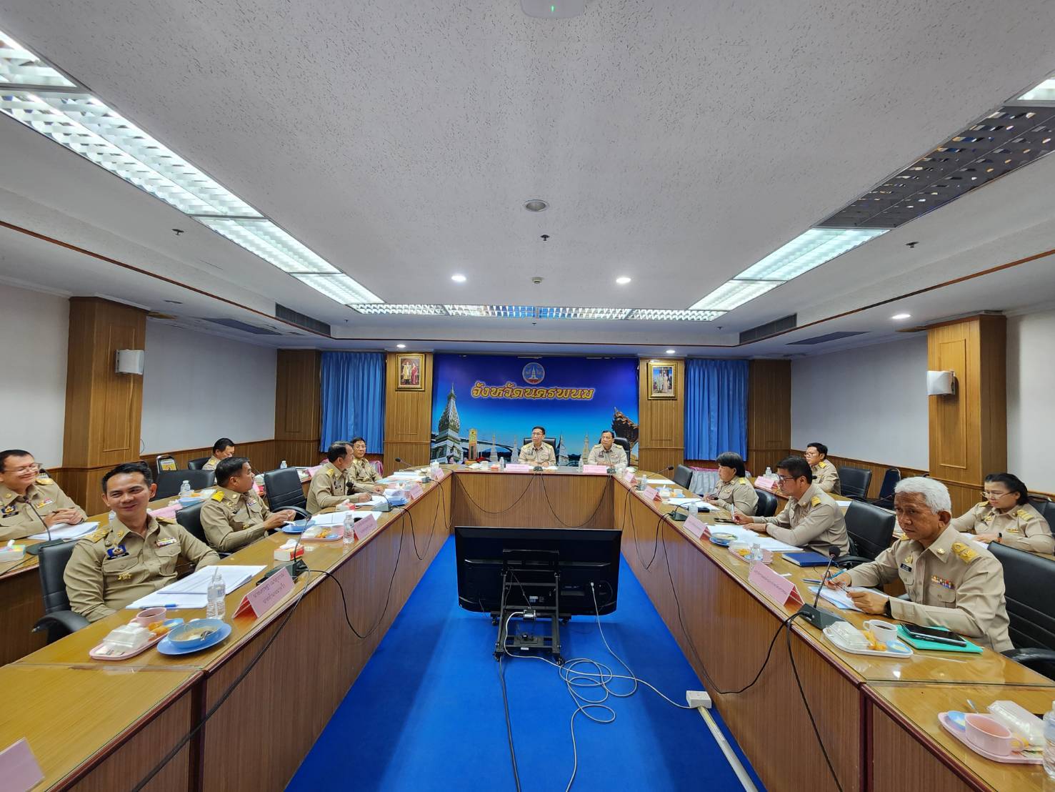 พช.นครพนม   ร่วมประชุมหัวหน้าส่วนมหาดไทย นายอำเภอ ขับเคลื่อนการพัฒนา และดูแลความเป็นอยู่ของประชาชน