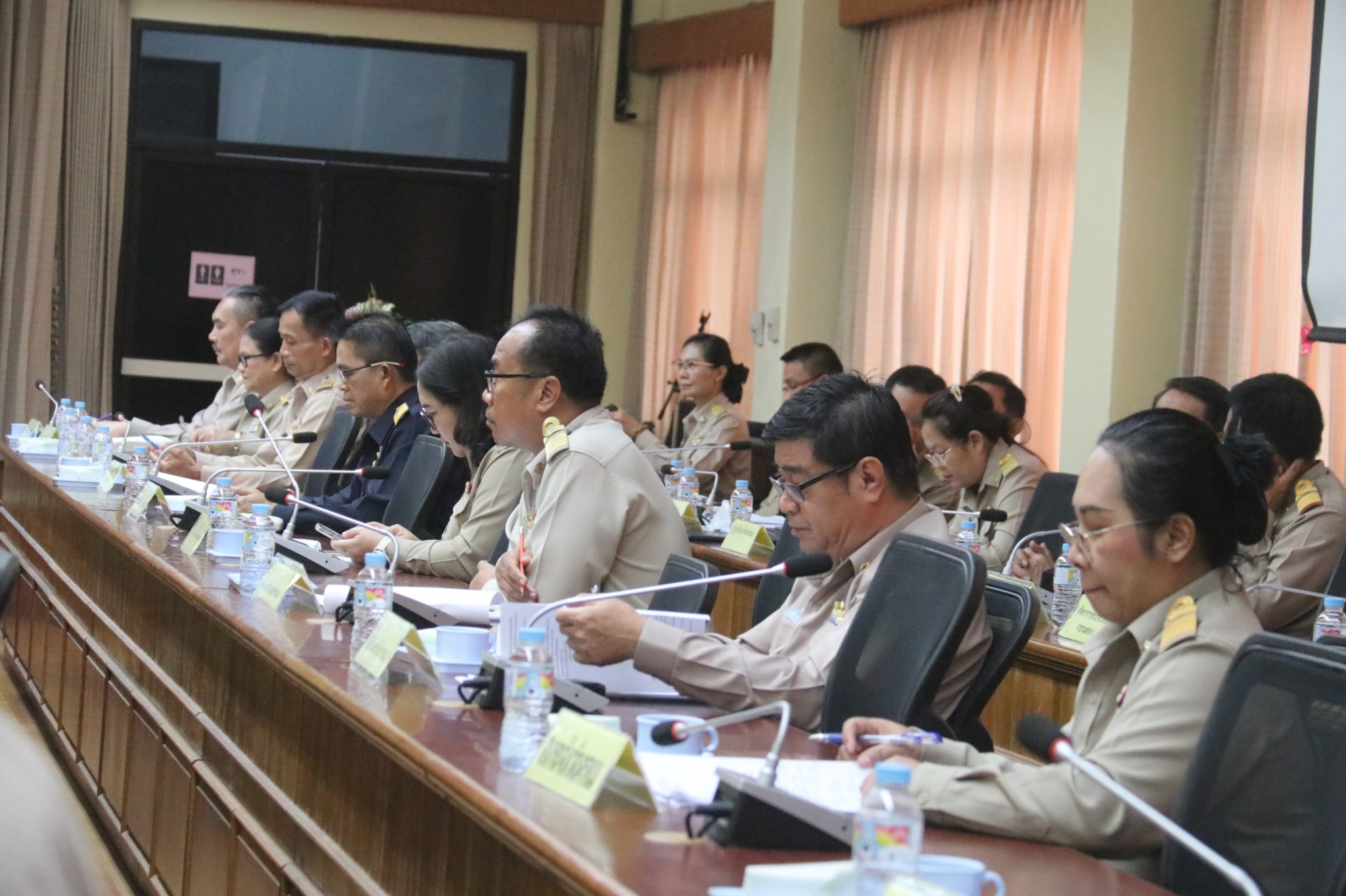 พช.นครพนม   ร่วมประชุมกรมการจังหวัด หารือ ติดตามงานในรอบเดือนที่ผ่านมา และแจ้งข้อราชการสำคัญในรอบเดือน กรกฎาคม 2567