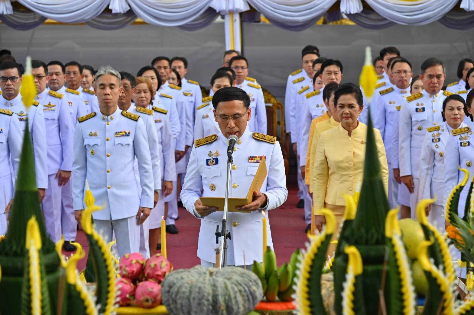 พช.นครพนม   ร่วมพิธีพลีกรรมตักน้ำจากแหล่งน้ำศักดิ์สิทธิ์
