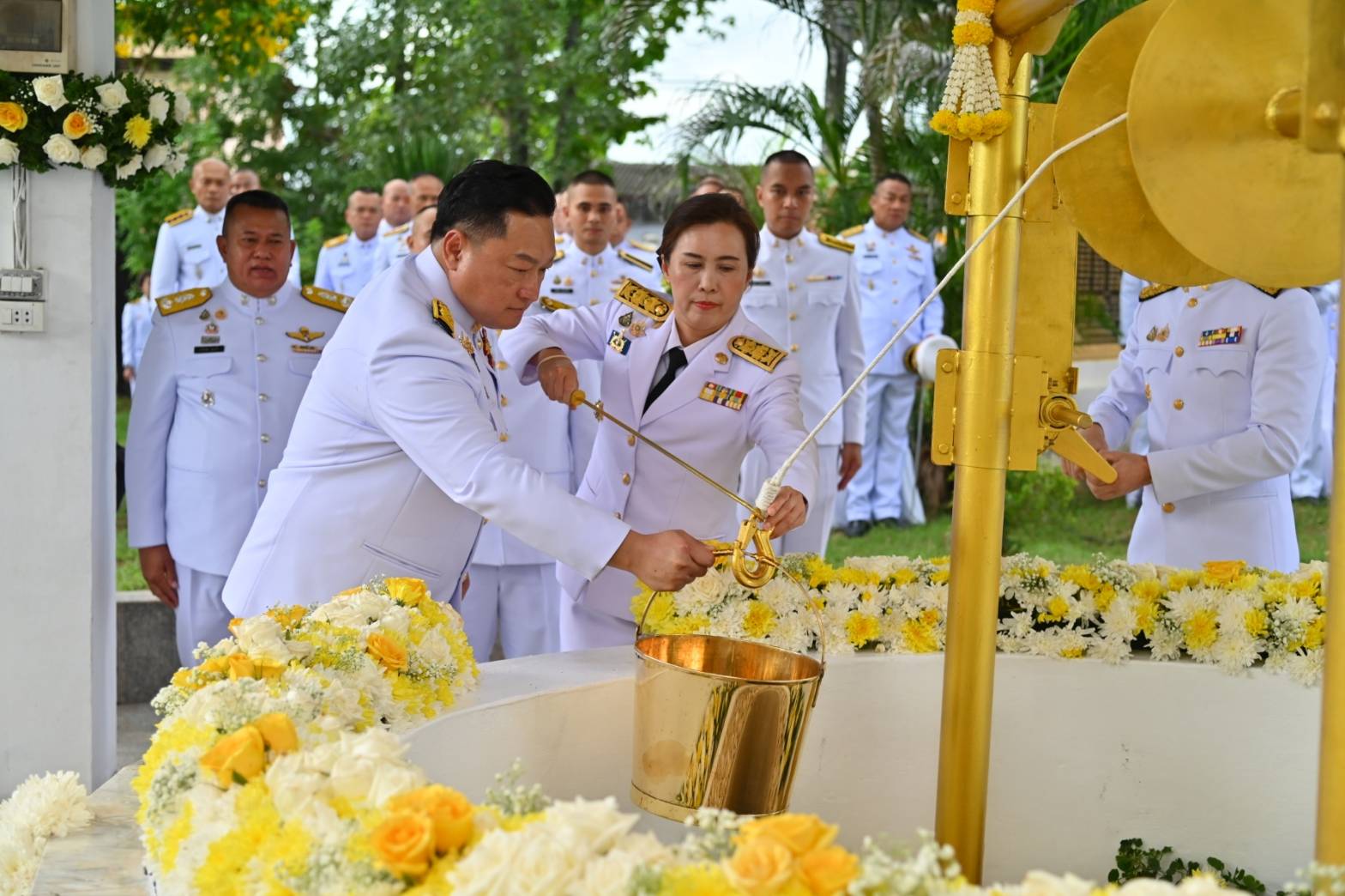 พช.นครพนม   ร่วมพิธีพลีกรรมตักน้ำจากแหล่งน้ำศักดิ์สิทธิ์