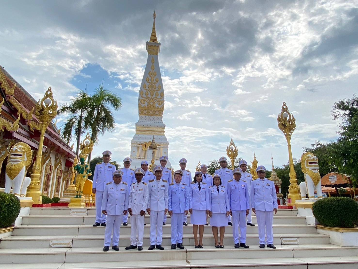 พช.นครพนม   ร่วมพิธีพลีกรรมตักน้ำจากแหล่งน้ำศักดิ์สิทธิ์