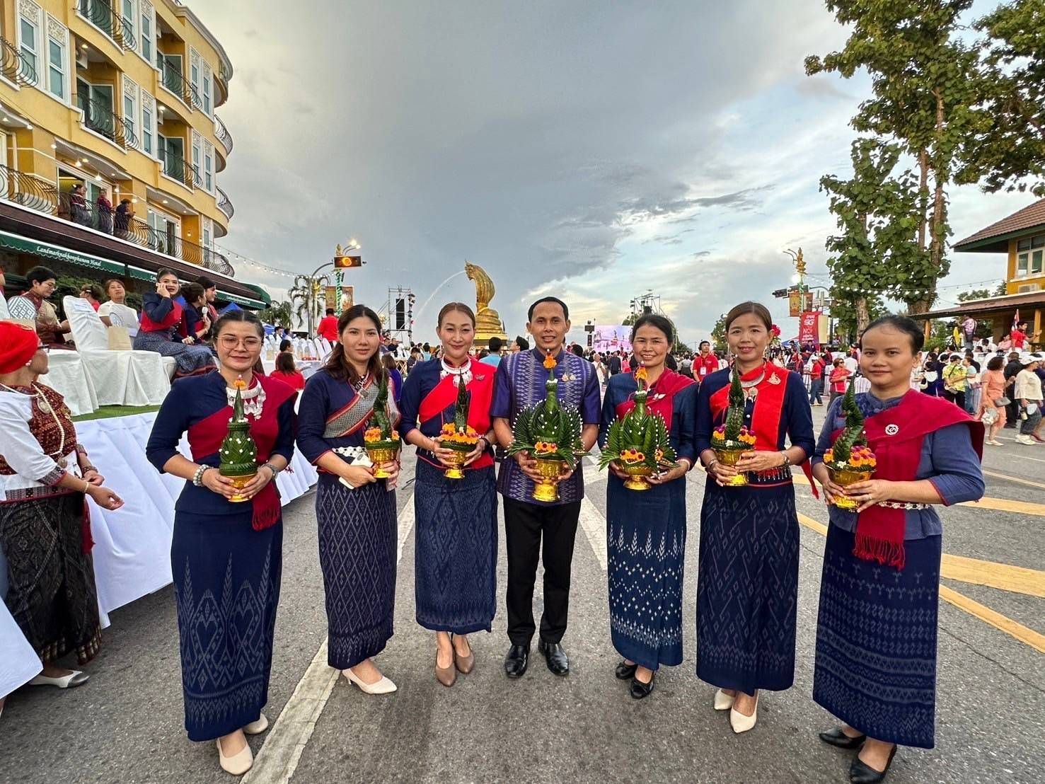 นครพนม   เปิดงานบวงสรวงพญาศรีสัตตนาคราช ประจำปี 2567 อย่างยิ่งใหญ่อลังการ