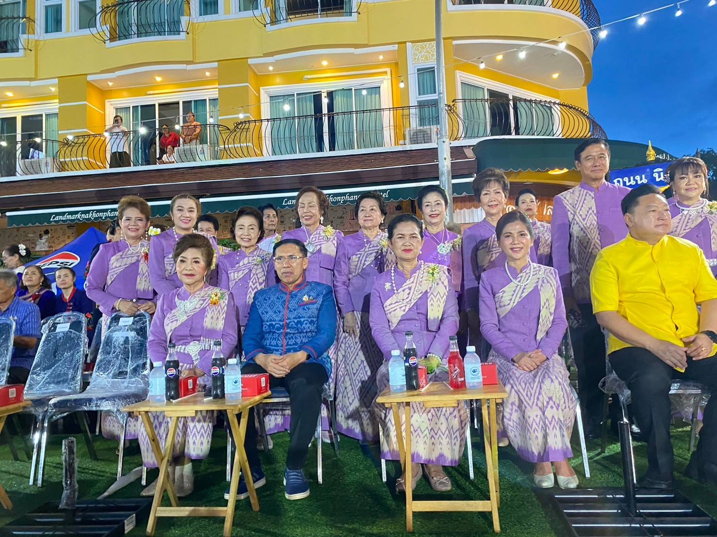 พช.นครพนม   ร่วมพิธีรวมพลคนเกิดวันจันทร์ วันที่สองของงาน บวงสรวงพญาศรีสัตตนาคราช ประจำปี 2567
