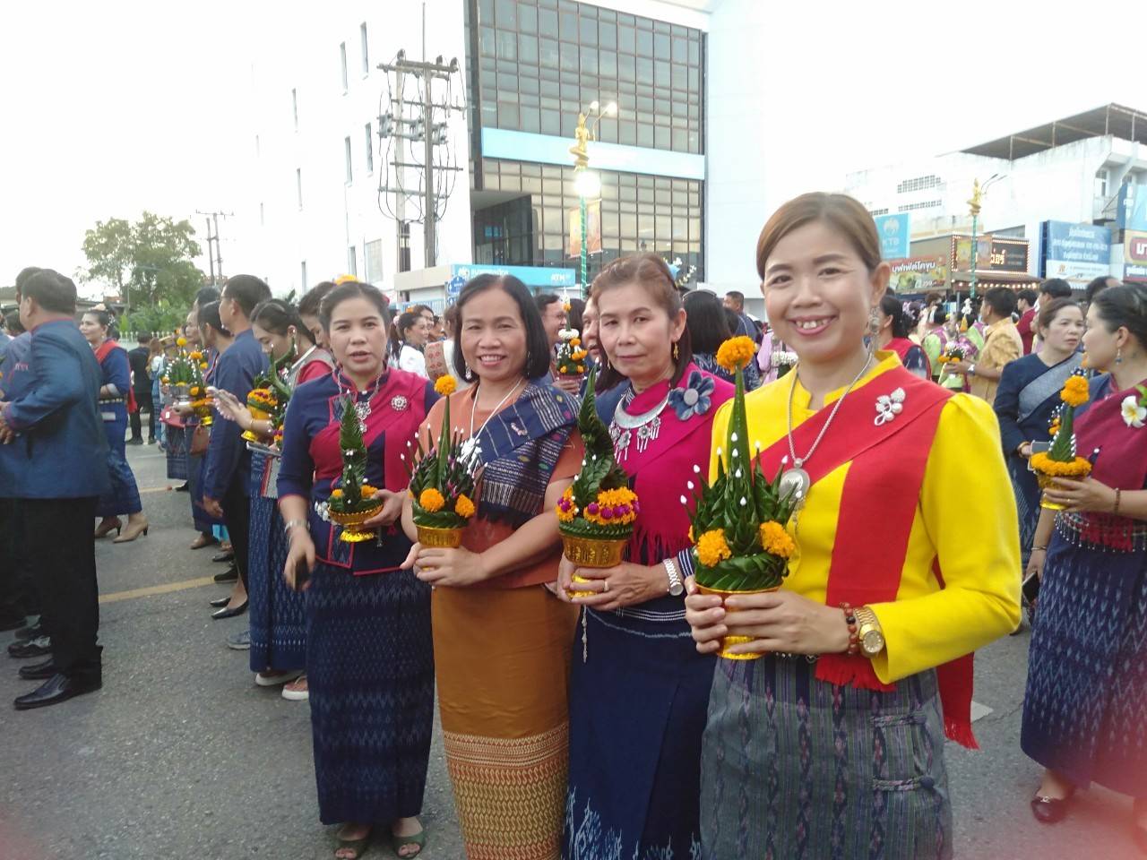 พช.นครพนม   ร่วมพิธีรวมพลคนเกิดวันพฤหัสบดี วันที่ห้าของงานบวงสรวงพญาศรีสัตตนาคราช ประจำปี 2567