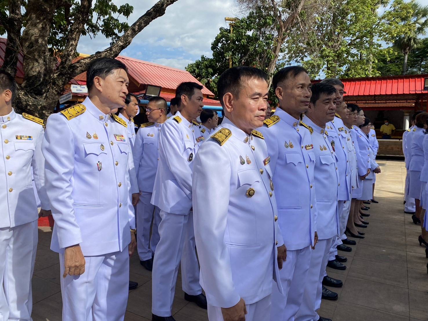 ผู้ว่าฯ นครพนม   เชิญคันโทน้ำพระพุทธมนต์ศักดิ์สิทธิ์ เนื่องในโอกาสพระราชพิธีมหามงคลเฉลิมพระชนมพรรษา 6 รอบ 28 กรกฎาคม 2567 ไปเก็บรักษาไว้ที่กระทรวงมหาดไทย
