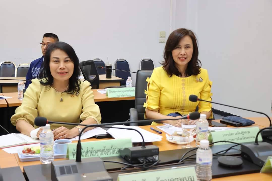 พช.นครพนม   ร่วมประชุมขับเคลื่อนและติดตามนโยบายของรัฐบาล และภารกิจสำคัญของปลัดกระทรวงมหาดไทย ประจำปีงบประมาณ พ.ศ. 2567 (เดือนกรกฎาคม 2567) ผ่านระบบวิดิทัศน์ทางไกล (VCS)