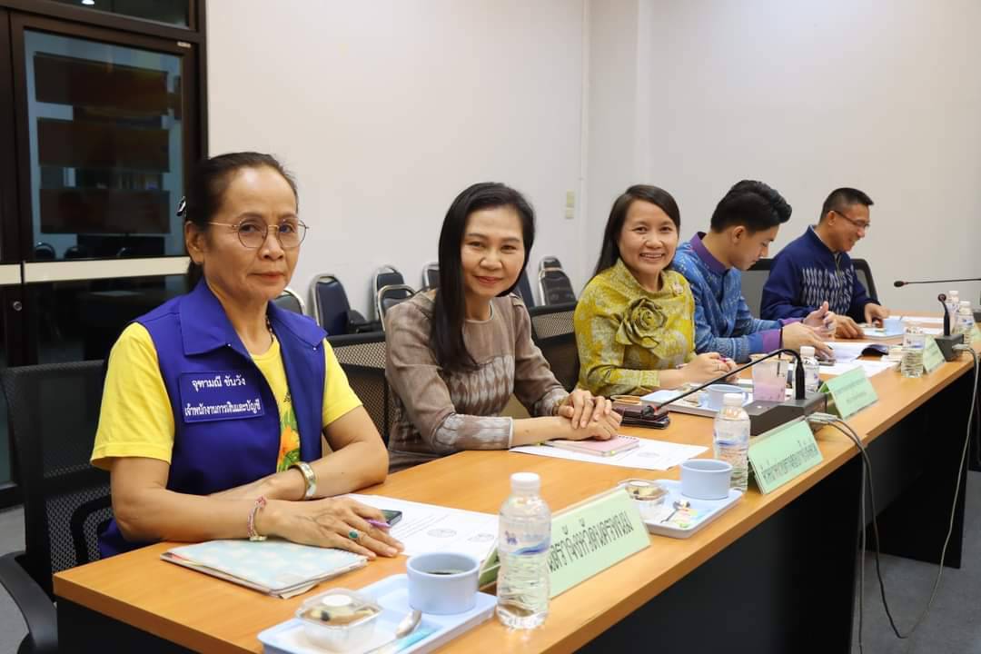 พช.นครพนม   ร่วมประชุมขับเคลื่อนและติดตามนโยบายของรัฐบาล และภารกิจสำคัญของปลัดกระทรวงมหาดไทย ประจำปีงบประมาณ พ.ศ. 2567 (เดือนกรกฎาคม 2567) ผ่านระบบวิดิทัศน์ทางไกล (VCS)