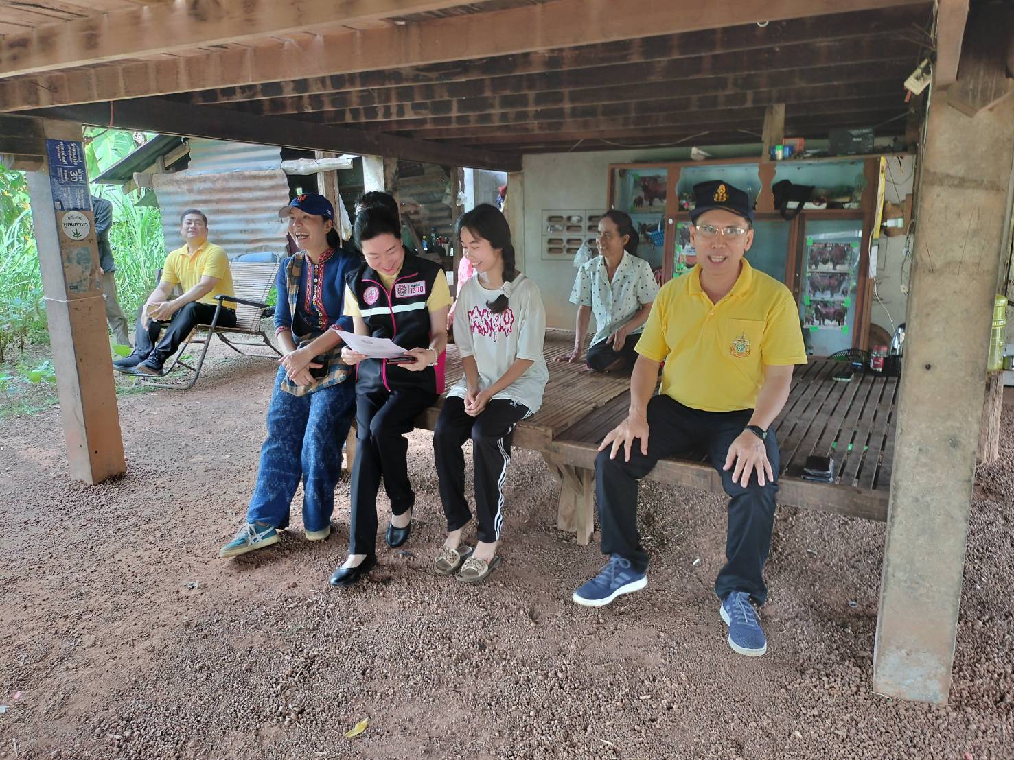ผู้ว่าฯ นครพนม   ลงพื้นที่ตรวจเยี่ยมการซ่อมแซมบ้านเรือนให้ประชาชนกลุ่มเปราะบาง ในพื้นที่อำเภอวังยาง