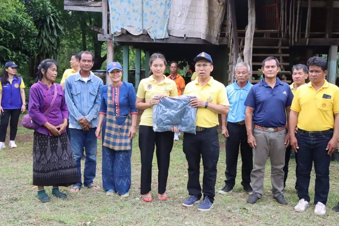 ผู้ว่าฯ นครพนม   ลงพื้นที่ตรวจเยี่ยมการซ่อมแซมบ้านเรือนให้ประชาชนกลุ่มเปราะบาง ในพื้นที่อำเภอวังยาง