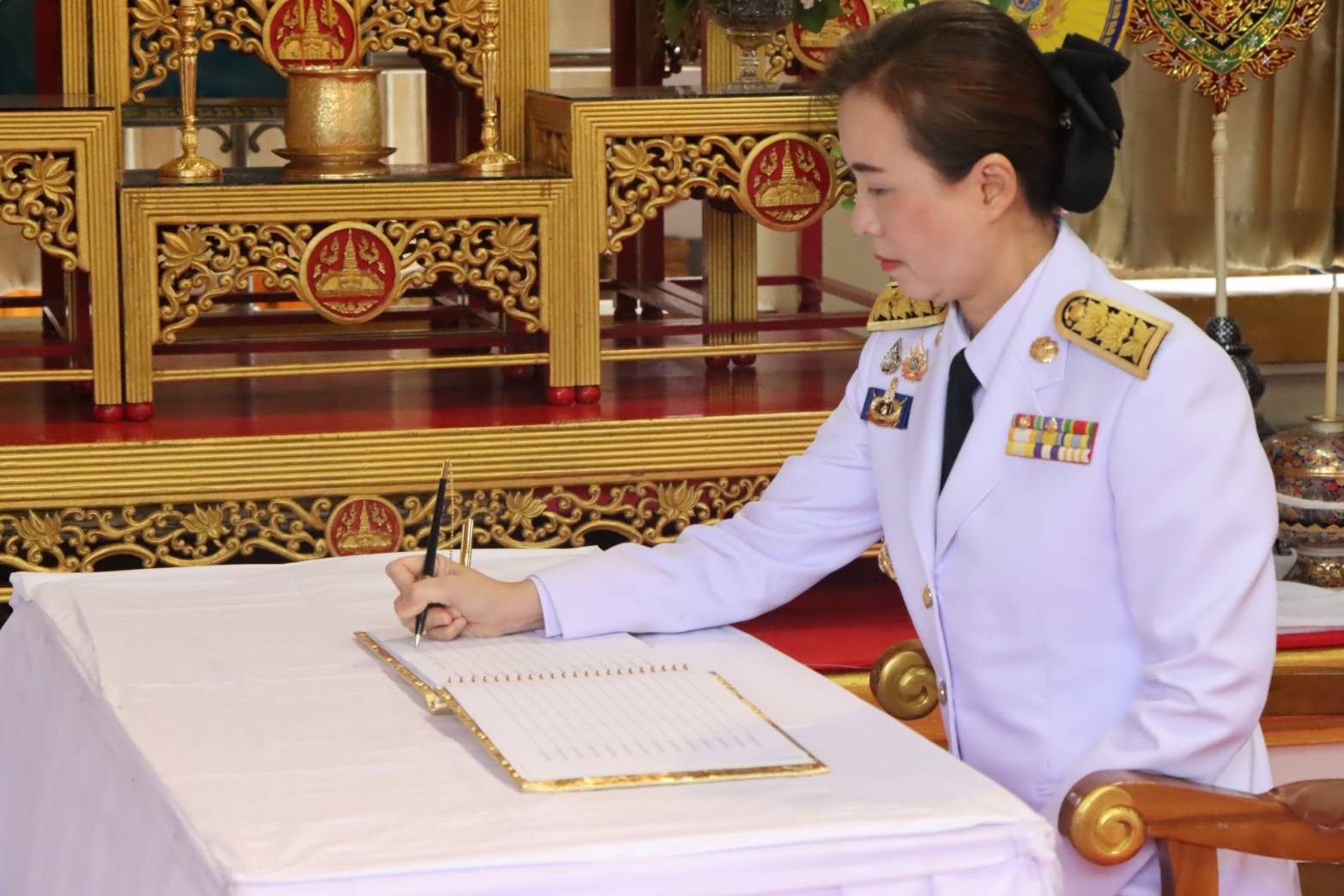 จังหวัดนครพนม   จัดพิธีเจริญพระพุทธมนต์และทำบุญตักบาตรถวายเป็นพระราชกุศลเนื่องในโอกาสพระราชพิธีมหามงคลเฉลิมพระชนมพรรษา 6 รอบ 28 กรกฎาคม 2567