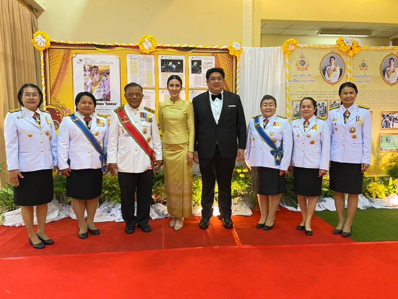 ผู้ว่าฯ นครพนม   นำข้าราชการ พนักงานรัฐวิสาหกิจ ภาคเอกชน และประชาชนทุกหมู่เหล่า ถวายพระพรชัยมงคลในงานสโมสรสันนิบาตเฉลิมพระเกียรติพระบาทสมเด็จพระเจ้าอยู่หัว เนื่องในโอกาสพระราชพิธีมหามงคลเฉลิมพระชนมพรรษา 6 รอบ 28 กรกฎาคม 2567