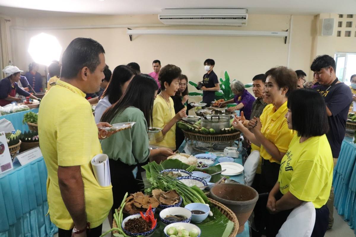 พช.นครพนม   ร่วมประชุมคณะกรรมการคัดเลือกเมนูอาหารถิ่นของจังหวัด ตามโครงการส่งเสริมและพัฒนายกระดับอาหารถิ่นสู่มรดกทางวัฒนธรรมและอัตลักษณ์ความเป็นไทย (Thailand best Local food ) รสชาติ…ที่หายไป The Lost Taste” ประจำปีงบประมาณ พ.ศ. 2567