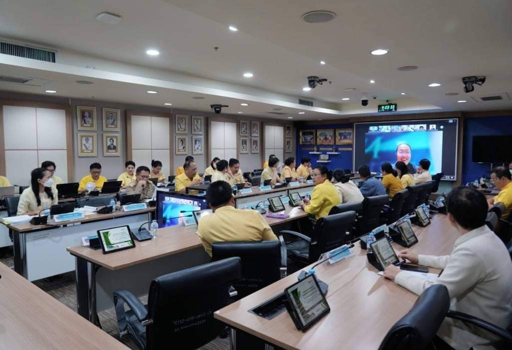 พช.นครพนม   ร่วมสนับสนุนการนำเสนอผลงานเข้าร่วมประกวดรางวัลนวัตกรรมแห่งชาติ ด้านองค์กรนวัตกรรม ประจำปี 2567 ผ่านระบบ Zoom Cloud Meeting