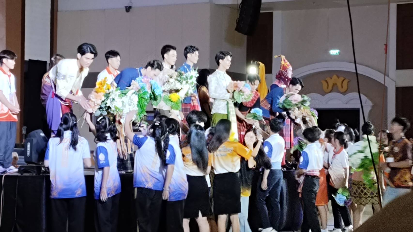 พช.นครพนม   ร่วมกิจกรรม Freshmen Night คณะครุศาสตร์ มหาวิทยาลัยนครพนม และมอบรางวัลประกวดการแต่งกาย “ผ้าไทยใส่ให้สนุก”
