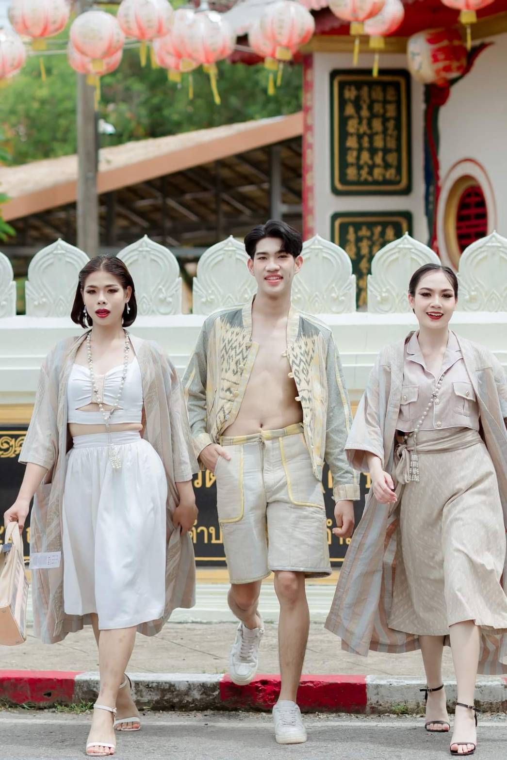 พช.นครพนม   ร่วมกิจกรรม Freshmen Night คณะครุศาสตร์ มหาวิทยาลัยนครพนม และมอบรางวัลประกวดการแต่งกาย “ผ้าไทยใส่ให้สนุก”