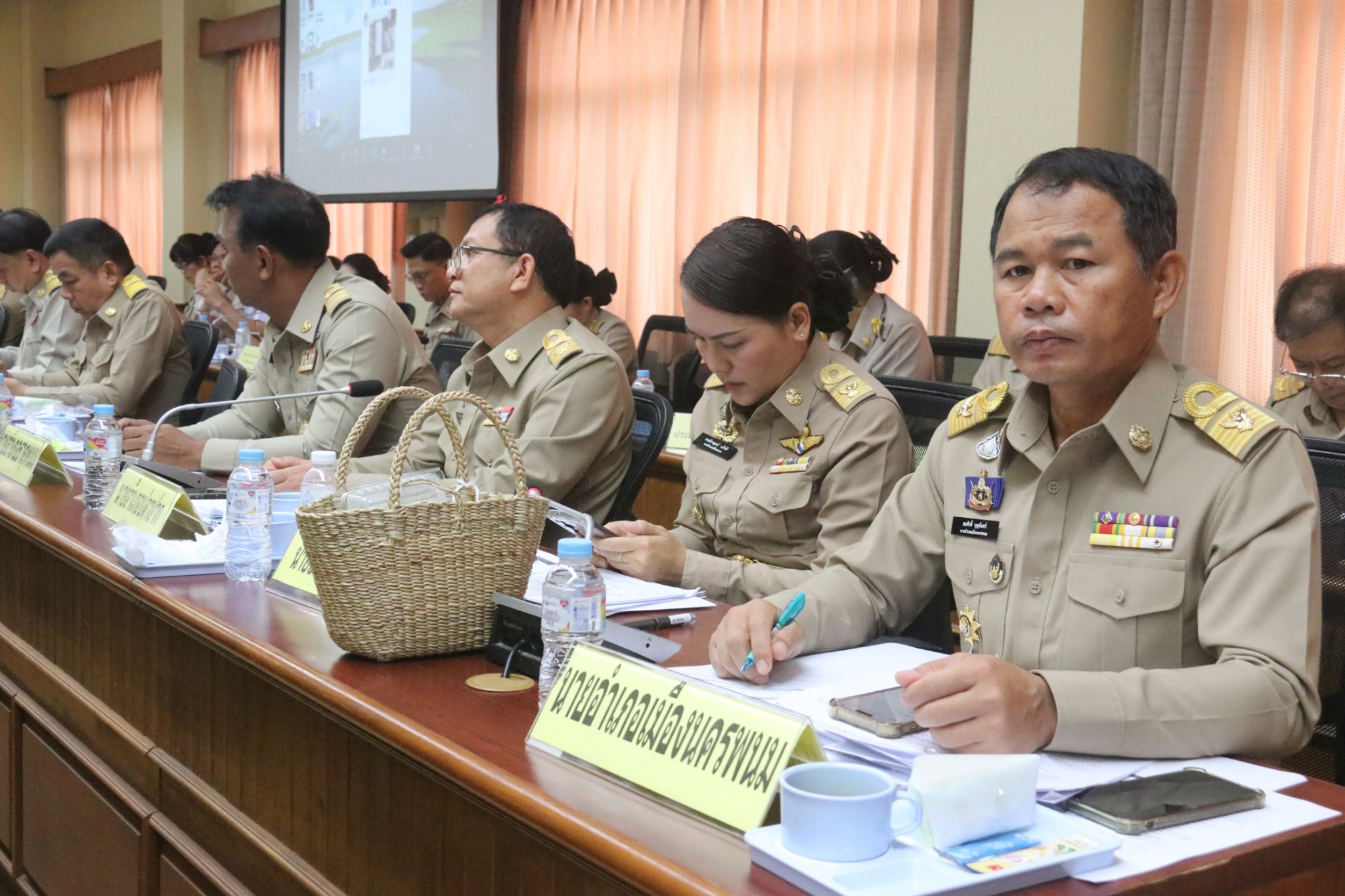 พช.นครพนม   ร่วมประชุมกรมการจังหวัด หารือ ติดตามงานในรอบเดือนที่ผ่านมา และแจ้งข้อราชการสำคัญในรอบเดือน กรกฎาคม 2567