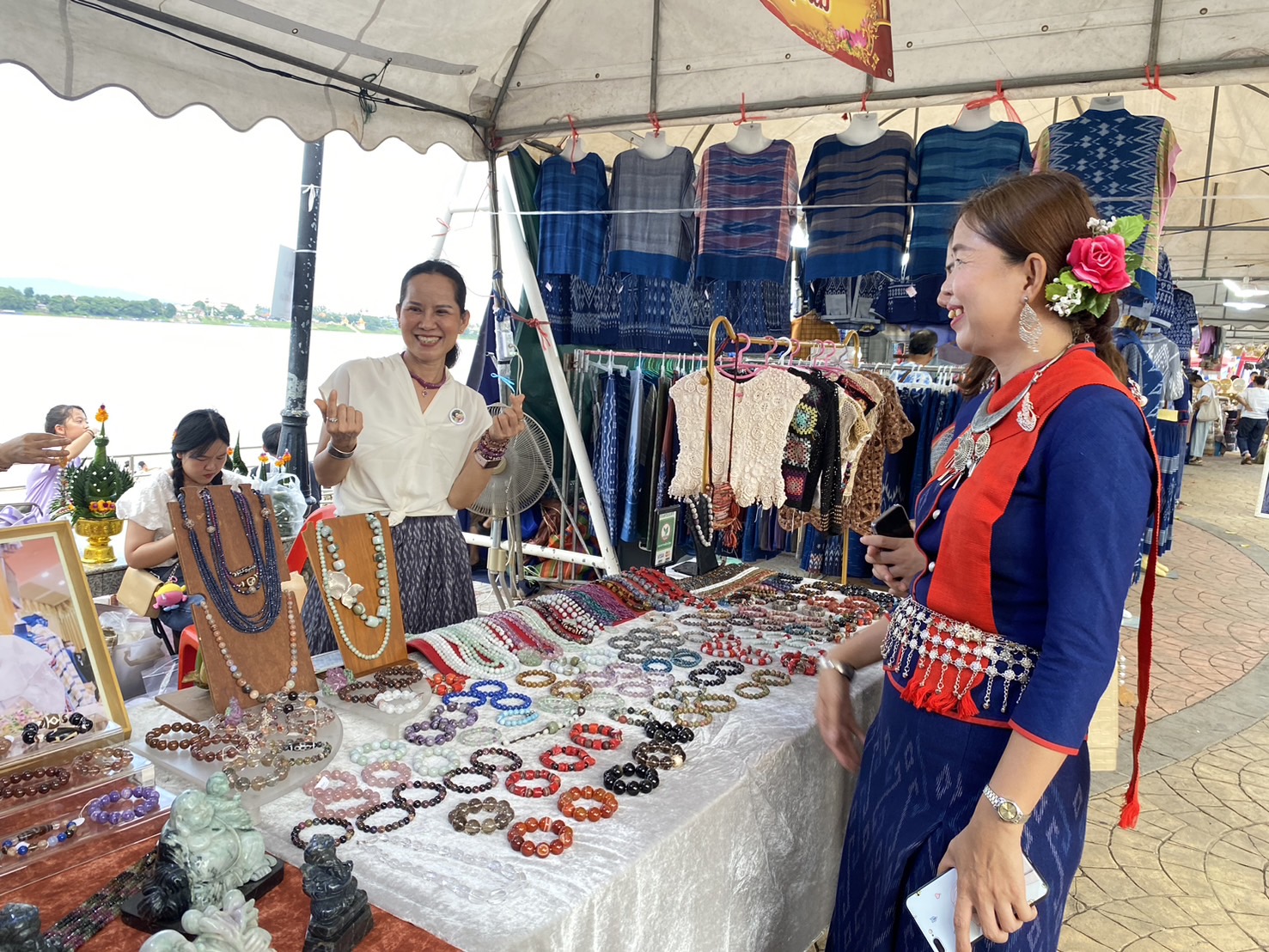 OTOP นครพนม   ร่วมจำหน่ายในงานบวงสรวงพญาศรีสัตตนาคราช ประจำปี 2567 รวม 7 วัน 7 คืน