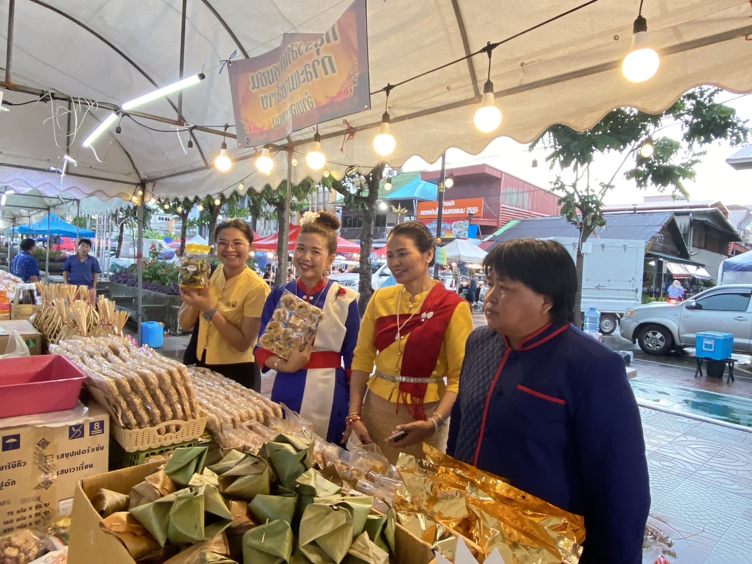 OTOP นครพนม   ร่วมจำหน่ายในงานบวงสรวงพญาศรีสัตตนาคราช ประจำปี 2567 รวม 7 วัน 7 คืน