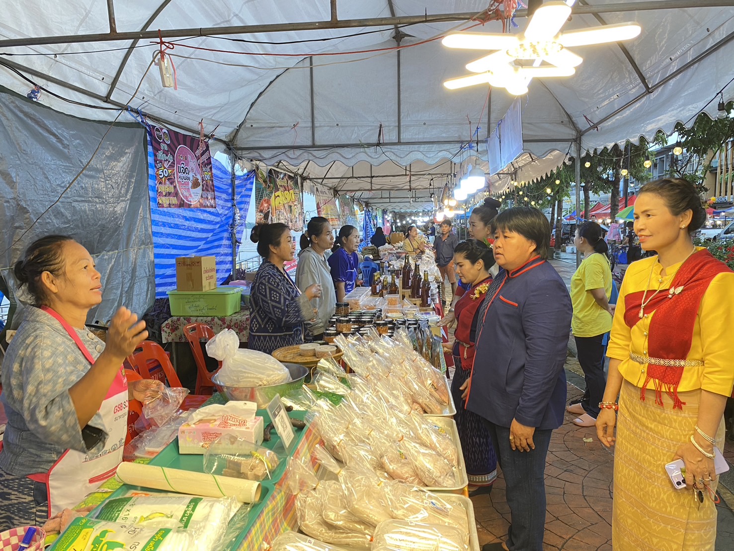OTOP นครพนม   ร่วมจำหน่ายในงานบวงสรวงพญาศรีสัตตนาคราช ประจำปี 2567 รวม 7 วัน 7 คืน