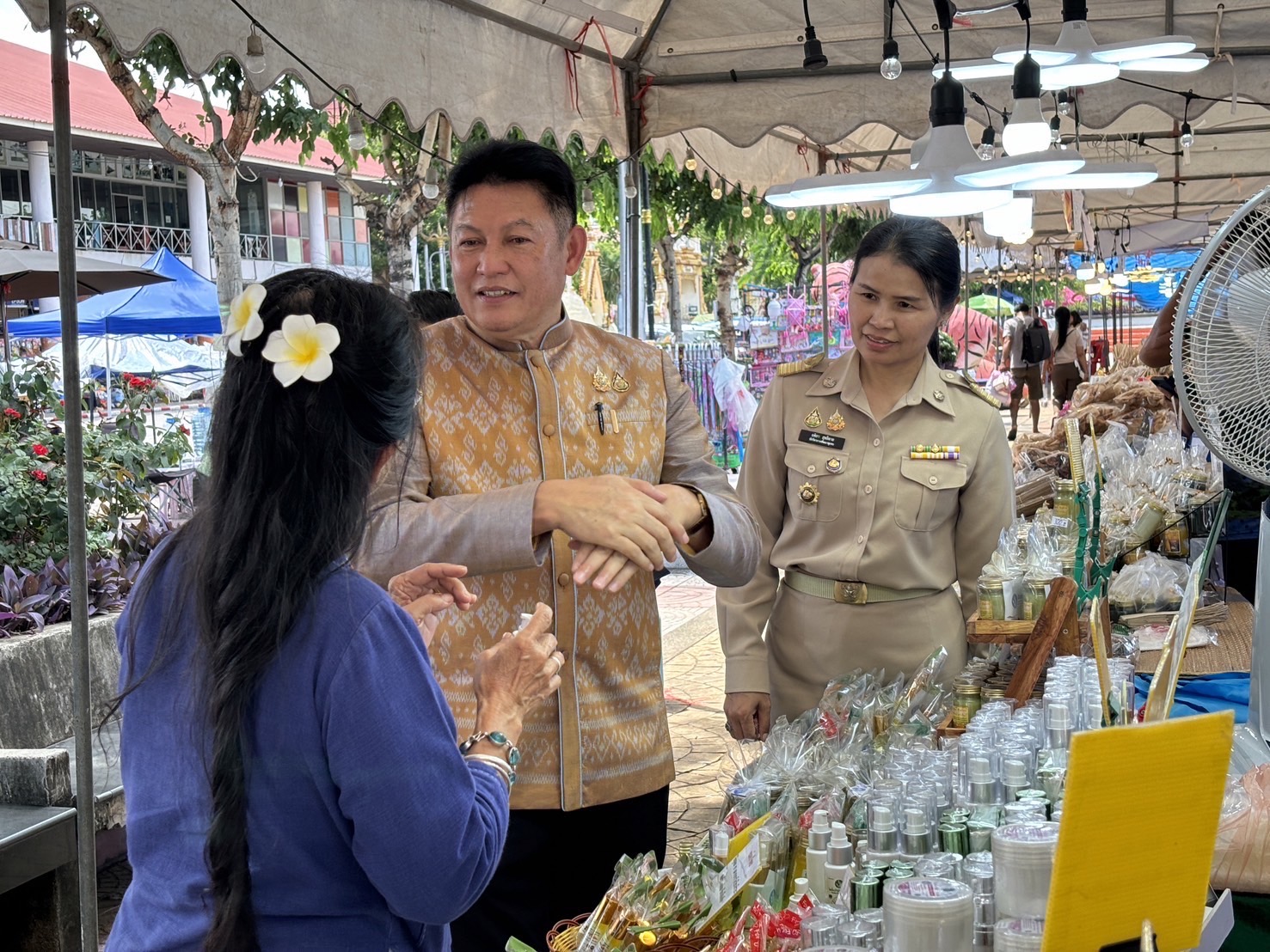 OTOP นครพนม   ร่วมจำหน่ายในงานบวงสรวงพญาศรีสัตตนาคราช ประจำปี 2567