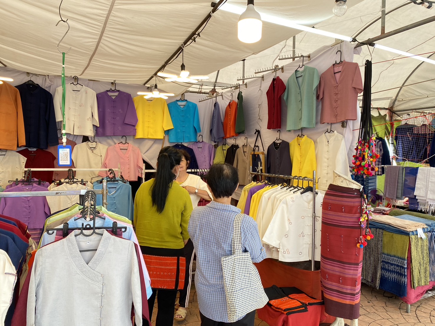 OTOP นครพนม   ร่วมจำหน่ายในงานบวงสรวงพญาศรีสัตตนาคราช ประจำปี 2567
