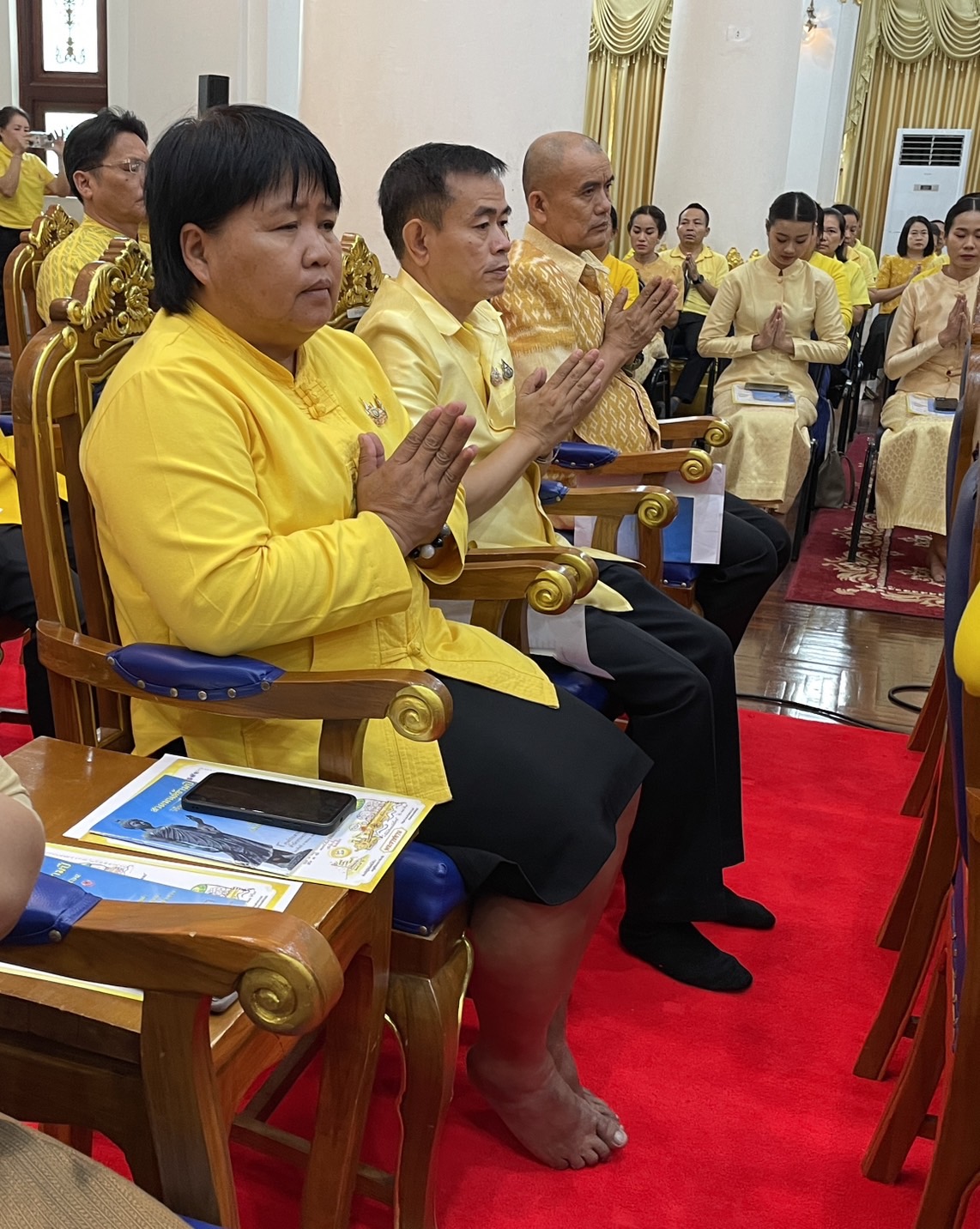 ผู้ว่าฯ นครพนม   นำชาวนครพนมประกอบพิธีเจริญพระพุทธมนต์ เจริญจิตภาวนา ถวายพระพรชัยมงคลแด่พระบาทสมเด็จพระเจ้าอยู่หัว เนื่องในโอกาสวันเฉลิมพระชนมพรรษา 6 รอบ 28 กรกฎาคม 2567 และมอบโฉนดที่ดินให้แก่วัด วัดร้าง โบสถ์ มัสยิด เฉลิมพระเกียรติพระบาทสมเด็จพระเจ้าอยู่หัว