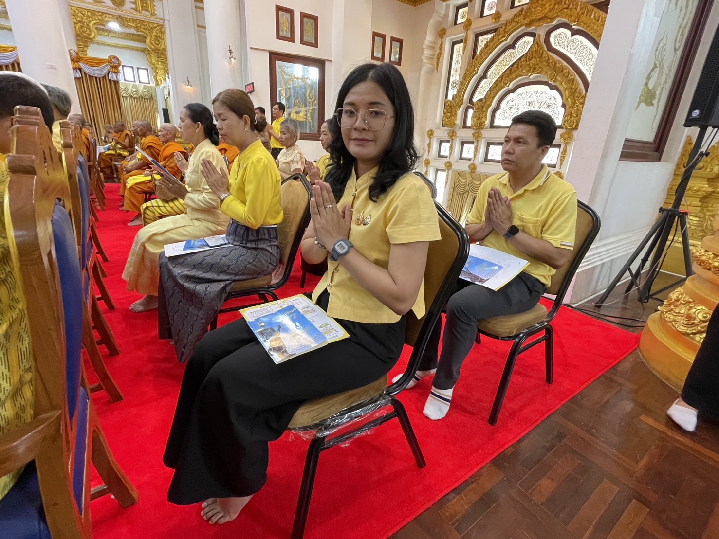 ผู้ว่าฯ นครพนม   นำชาวนครพนมประกอบพิธีเจริญพระพุทธมนต์ เจริญจิตภาวนา ถวายพระพรชัยมงคลแด่พระบาทสมเด็จพระเจ้าอยู่หัว เนื่องในโอกาสวันเฉลิมพระชนมพรรษา 6 รอบ 28 กรกฎาคม 2567 และมอบโฉนดที่ดินให้แก่วัด วัดร้าง โบสถ์ มัสยิด เฉลิมพระเกียรติพระบาทสมเด็จพระเจ้าอยู่หัว