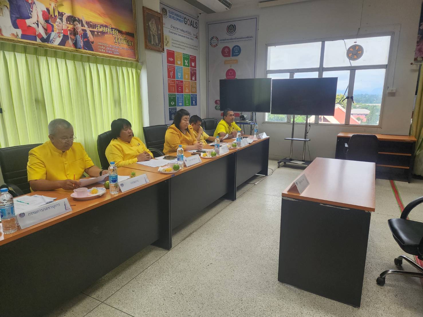 พช.นครพนม   ดำเนินการสอบเพื่อวัดความเหมาะสมกับตำแหน่ง (สอบสัมภาษณ์) ในการคัดเลือกบุคคลเพื่อแต่งตั้งเป็นอาสาพัฒนา (อสพ.) รุ่นที่ 76