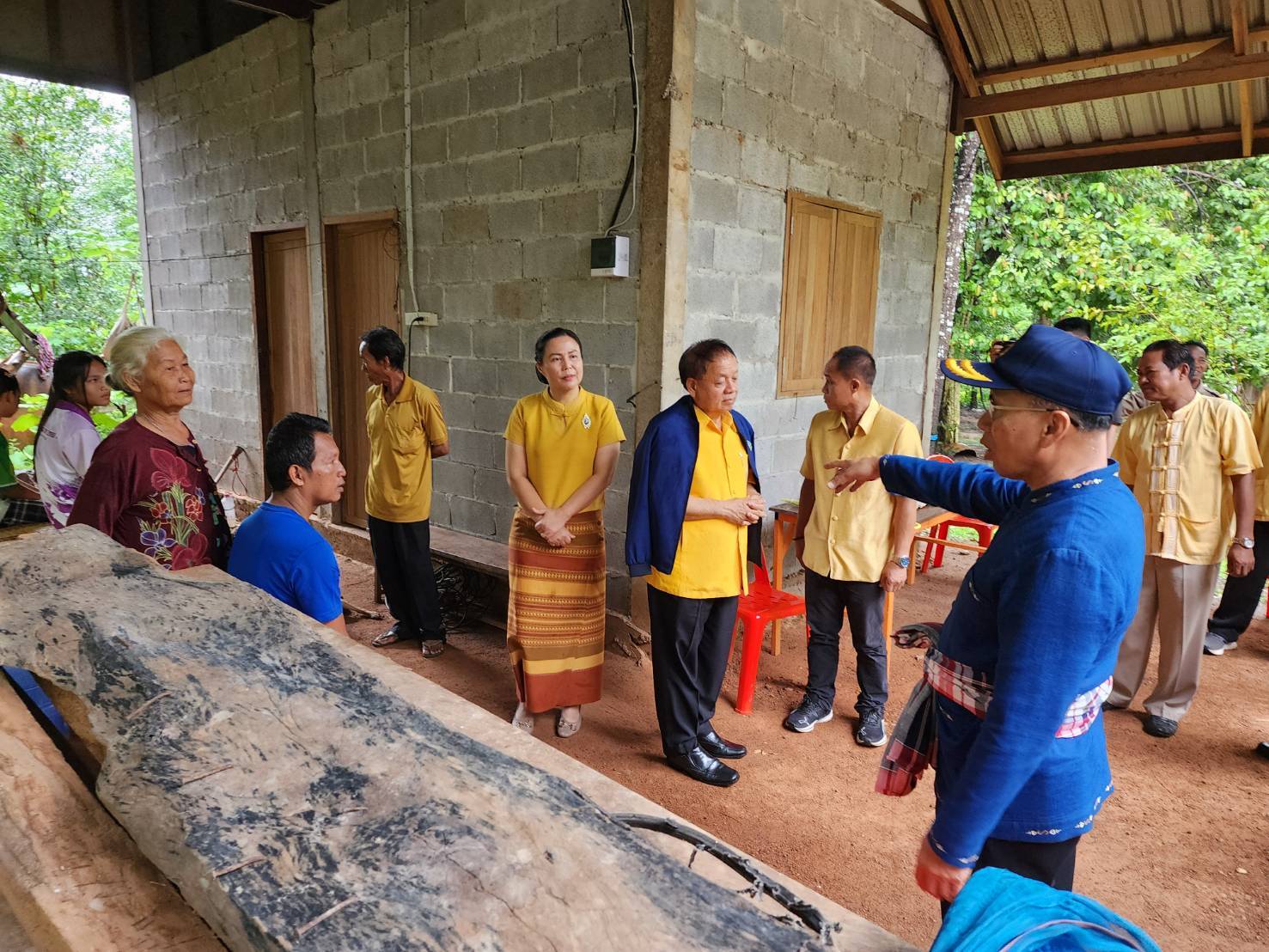 ผู้ว่าฯ นครพนม   ลงพื้นที่ตรวจติดตามการขับเคลื่อนนโยบายสำคัญของรัฐบาลและกระทรวงมหาดไทย พื้นที่อำเภอนาทม