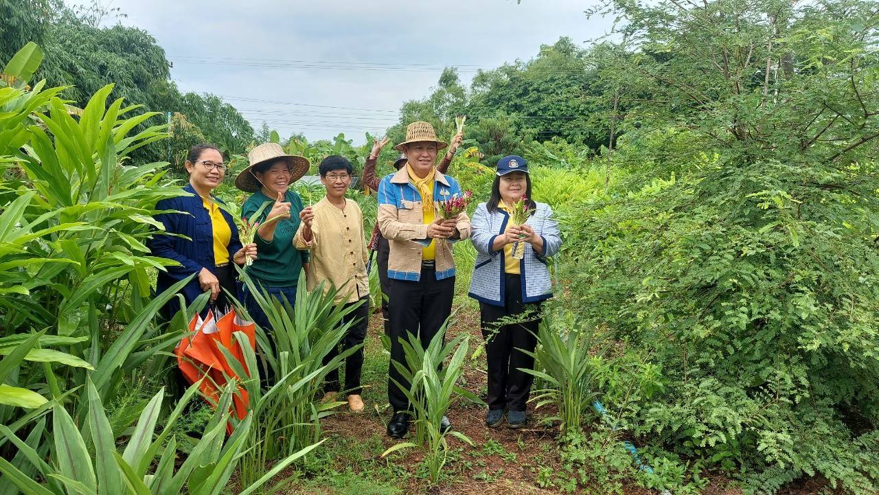 พช.นครพนม   รับการตรวจติดตามผลการปฏิบัติราชการตามนโยบายรัฐบาล การบูรณาการตรวจติดตามงานนโยบายรัฐบาล ภารกิจเร่งด่วนของกระทรวงมหาดไทย และยุทธศาสตร์กรมการพัฒนาชุมชน พื้นที่จังหวัดนครพนม