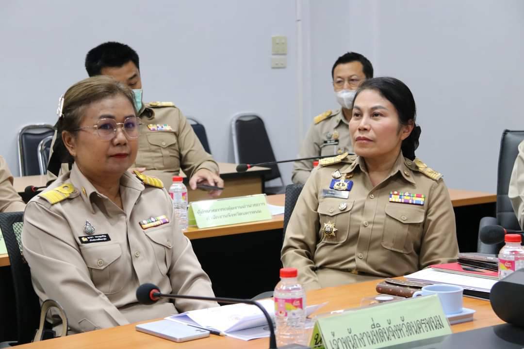 พช.นครพนม   ร่วมประชุมขับเคลื่อนและติดตามนโยบายของรัฐบาลและภารกิจสำคัญของปลัดกระทรวงมหาดไทย ประจำปีงบประมาณ พ.ศ.2567