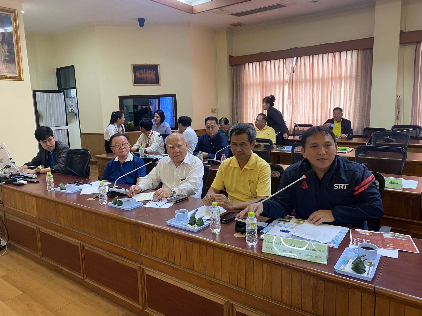 ผู้ว่าฯ   จับมือภาคเอกชน ประชุม กรอ.จังกวัด ร่วมพัฒนาและแก้ไขปัญหาทางเศรษฐกิจ สานความร่วมมือภาคีเครือข่าย