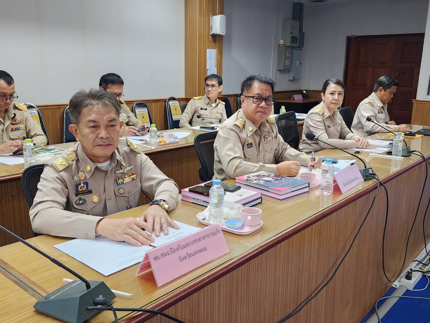 พช.นครพนม   ร่วมการประชุมหัวหน้าส่วนมหาดไทย นายอำเภอ ขับเคลื่อนการพัฒนา และดูแลความเป็นอยู่ของประชาชน