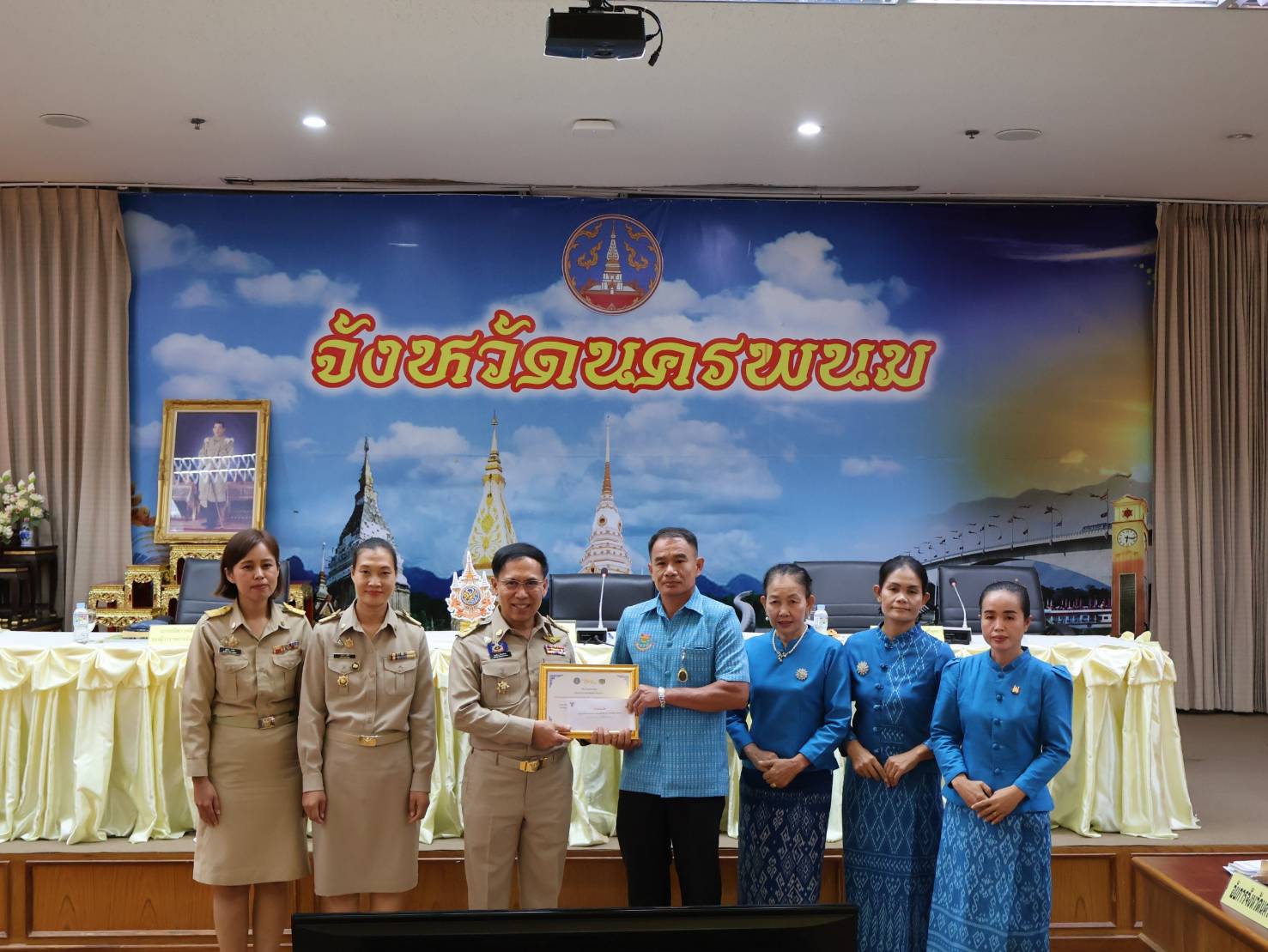 พช.นครพนม   ร่วมประชุมคณะกรมการจังหวัดนครพนม ครั้งที่ 8/2567 ประจำเดือนสิงหาคม 2567