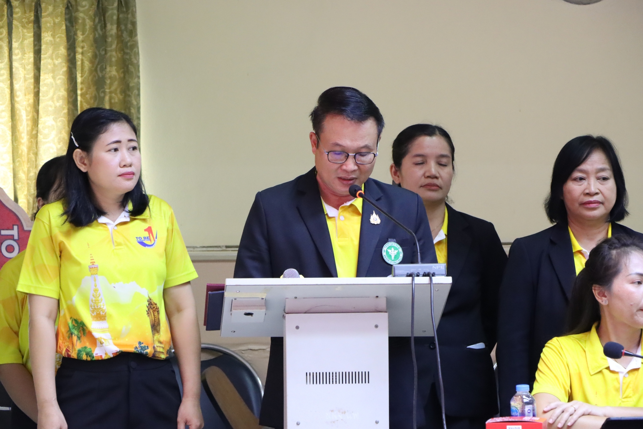 พช.นครพนม   ร่วมประชุมถอดบทเรียน แลกเปลี่ยนเรียนรู้ การดำเนินงานโครงการ TO BE NUMBER ONE จังหวัดนครพนม พร้อมรับมอบเกียรติบัตรหน่วยงานที่ให้การสนับสนุนการดำเนินโครงการมาอย่างต่อเนื่อง