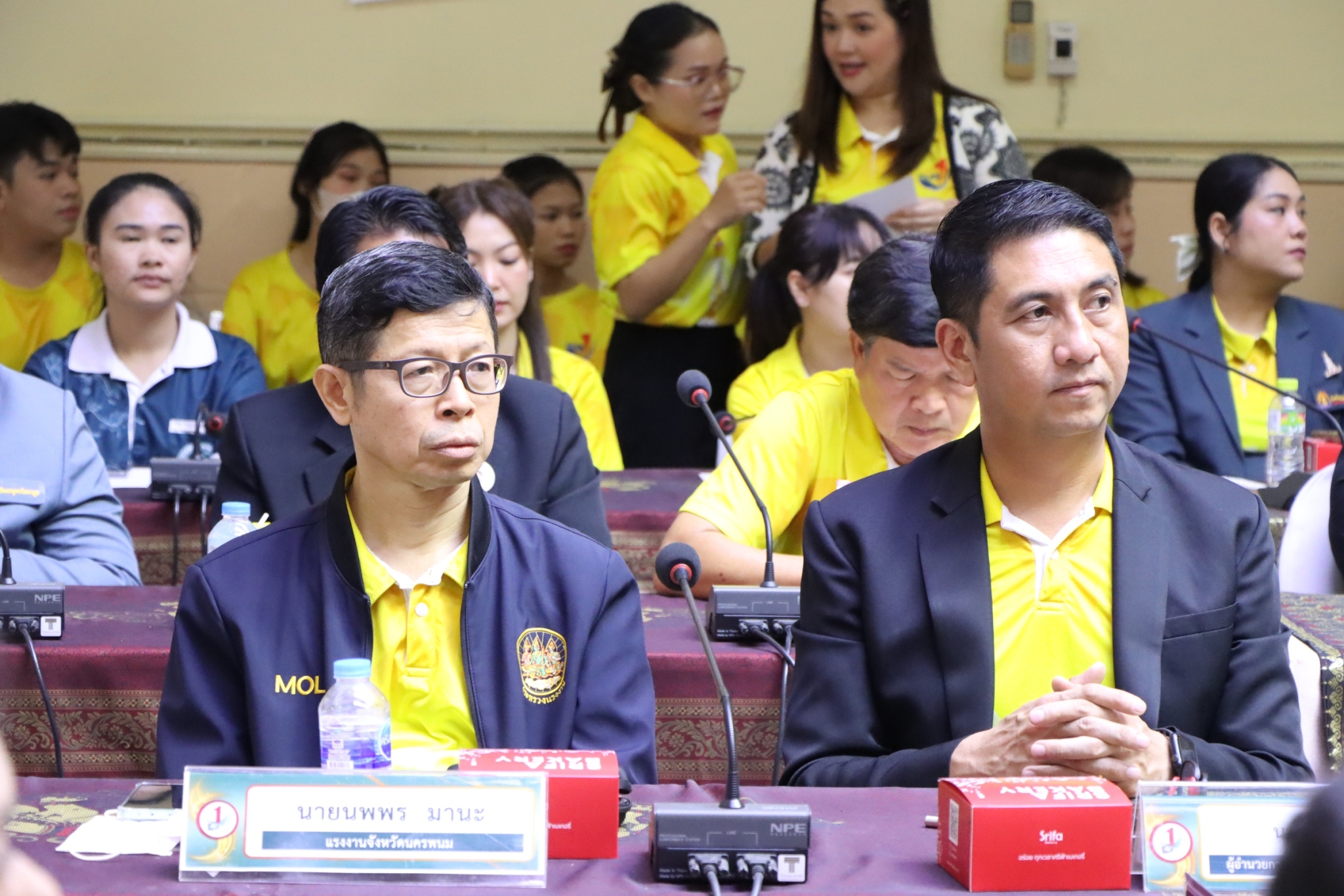 พช.นครพนม   ร่วมประชุมถอดบทเรียน แลกเปลี่ยนเรียนรู้ การดำเนินงานโครงการ TO BE NUMBER ONE จังหวัดนครพนม พร้อมรับมอบเกียรติบัตรหน่วยงานที่ให้การสนับสนุนการดำเนินโครงการมาอย่างต่อเนื่อง