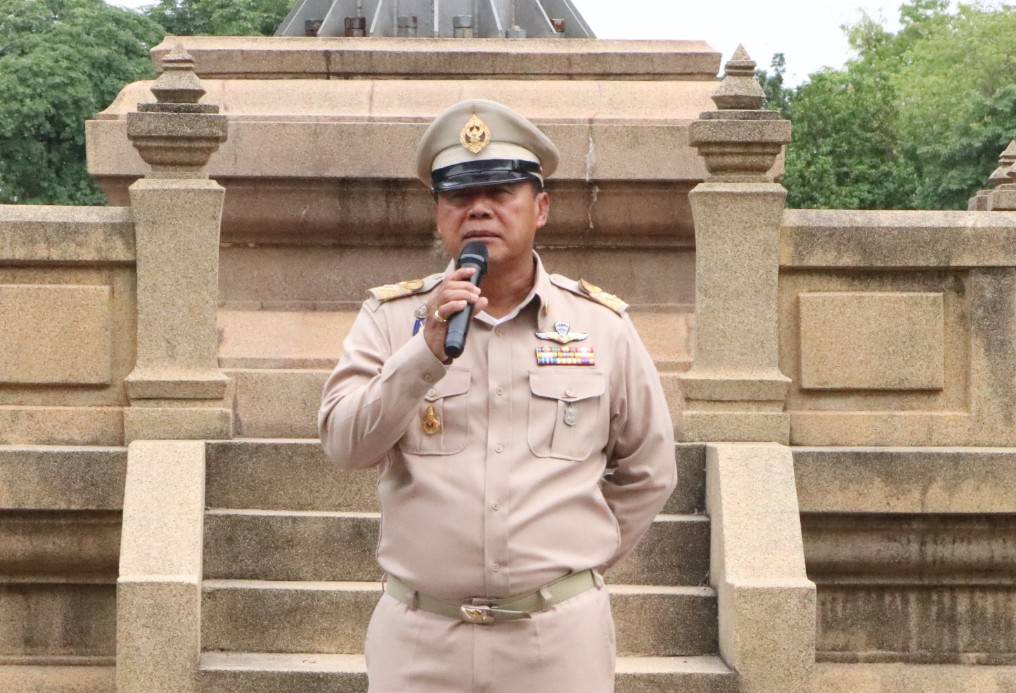 พช.นครพนม   ร่วมกิจกรรมเคารพธงชาติ สวดมนต์ไหว้พระ สร้างสำนึกรักและภาคภูมิใจในชาติไทย