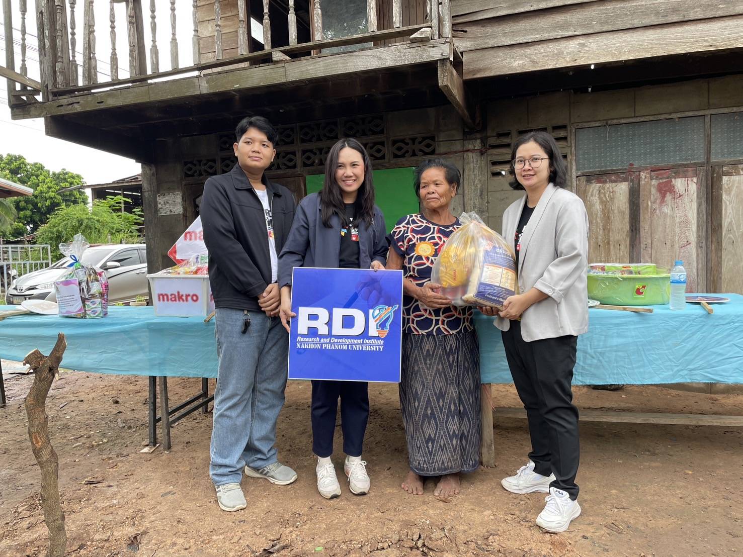 จังหวัดนครพนม   รุกขับเคลื่อน “นครพนม สร้างสังคมอุดมสุข ทุกช่วงวัยอย่างยั่งยืน” ประจำปี 2567 พื้นที่อำเภอธาตุพนม