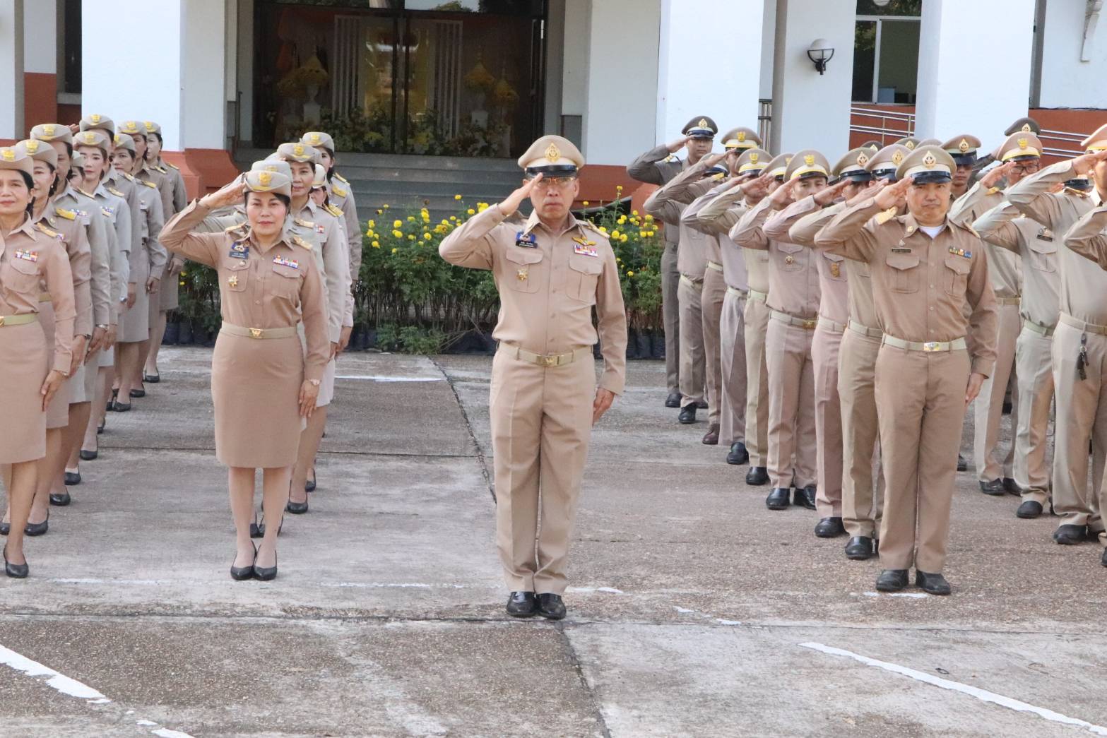 พช.นครพนม   ร่วมกิจกรรมวันพระราชทานธงชาติไทย 28 กันยายน (Thai Nation Flag Day)
