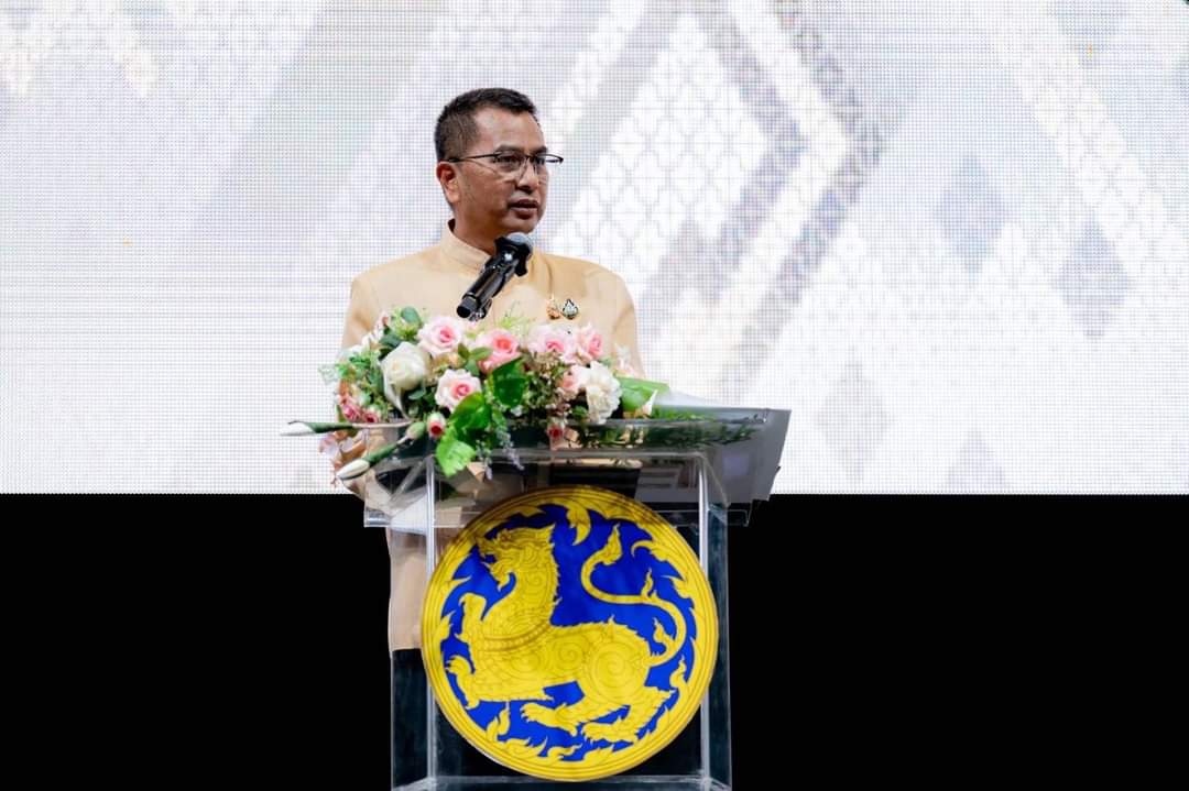 พช.นครพนม   ร่วมการประกวดผ้าลายพระราชทาน “ผ้าลายสิริวชิราภรณ์” และงานหัตถกรรมระดับ ภาคตะวันออกฉียงเหนือ ตามโครงการส่งเสริมภูมิปัญญาและพัฒนาศักยภาพผ้าไทยและงานหัตถกรรม สู่การเป็นแฟชั่นแห่งความยั่งยืน