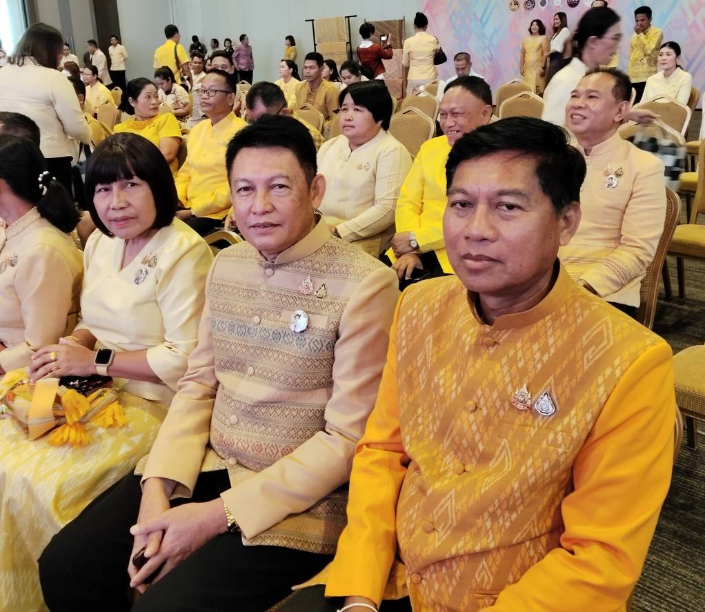 พช.นครพนม   ร่วมการประกวดผ้าลายพระราชทาน “ผ้าลายสิริวชิราภรณ์” และงานหัตถกรรมระดับ ภาคตะวันออกฉียงเหนือ ตามโครงการส่งเสริมภูมิปัญญาและพัฒนาศักยภาพผ้าไทยและงานหัตถกรรม สู่การเป็นแฟชั่นแห่งความยั่งยืน