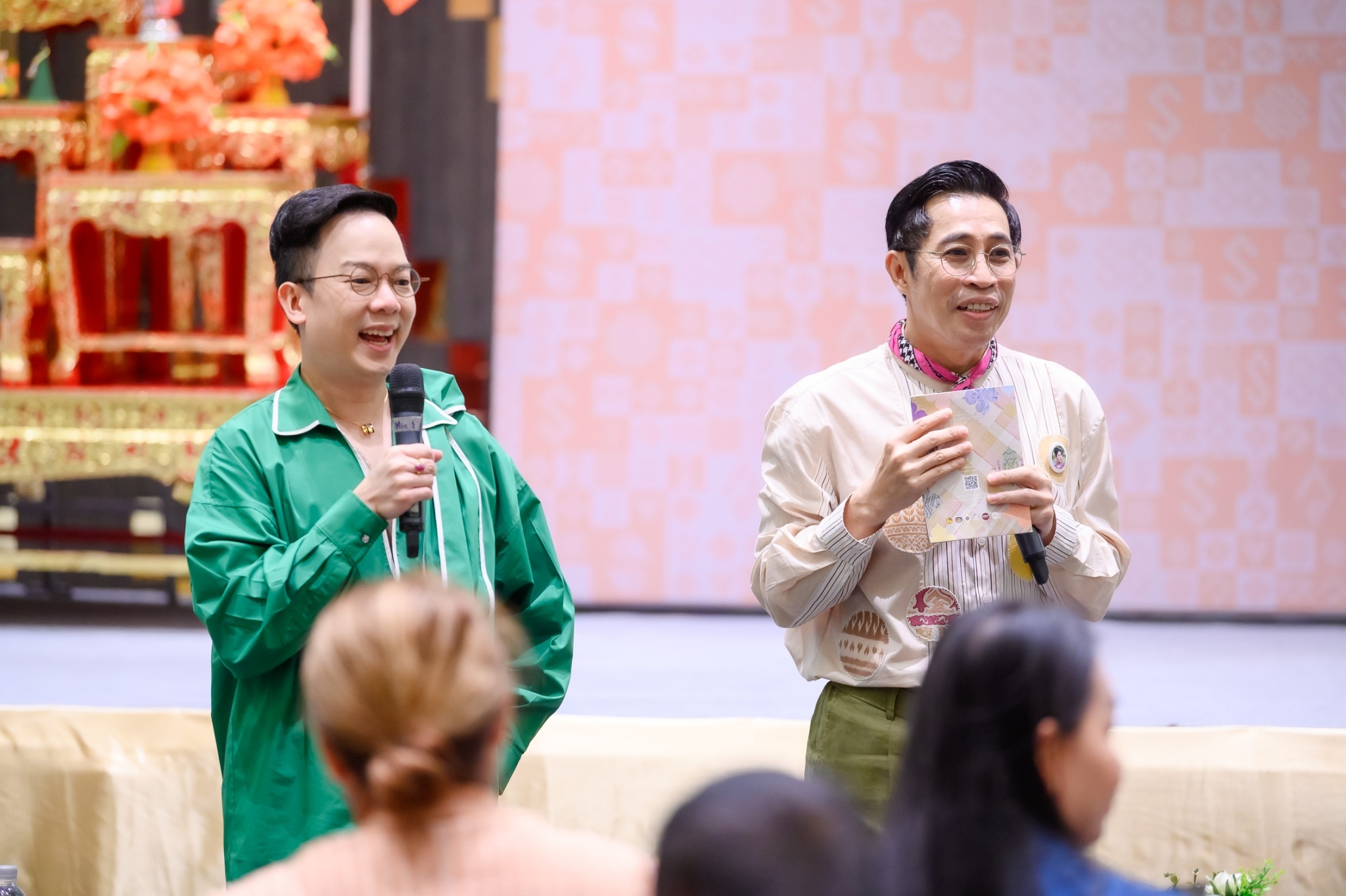 มหาดไทย   จัดประชุมเชิงปฏิบัติการ “เผยแพร่พระอัจฉริยภาพทางด้านการยกระดับและพัฒนามรดกภูมิปัญญาผ้าและงานหัตถกรรมไทย ตามพระดำริเจ้าฟ้าสิริวัณณวรีฯ” ครั้งที่ 6 ณ จังหวัดนครพนม มุ่งมั่น “สืบสาน รักษา และต่อยอด” ประยุกต์ใช้องค์ความรู้ภูมิปัญญาผ้าไทยและหัตถกรรมไทยเพื่อดำรงคงไว้ซึ่งความเป็นชาติไทยสืบไป